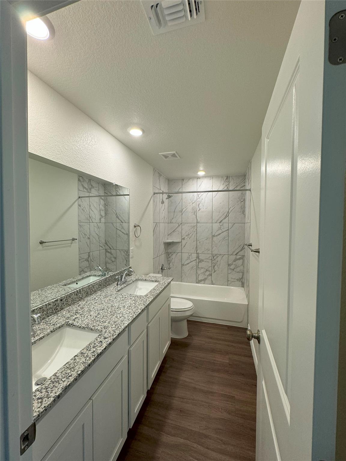 501 Double Vision Rd, Jarrell, TX 76537