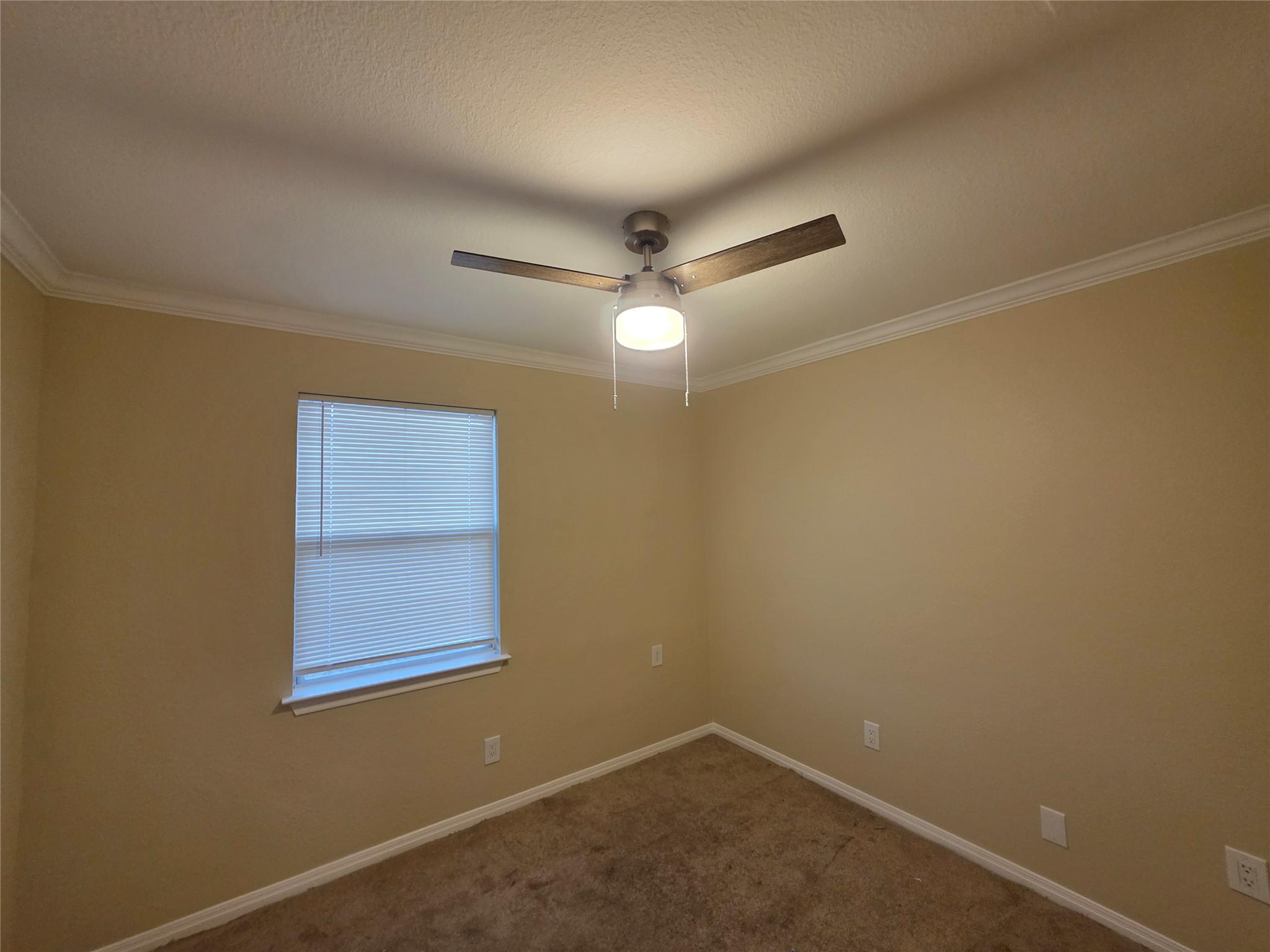 3106 Fallwell Ln, Del Valle, TX 78617