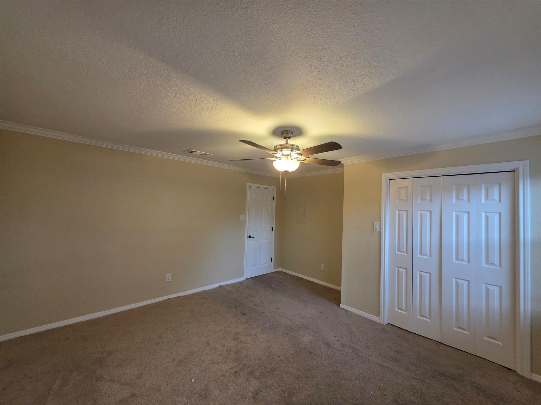 3106 Fallwell Ln, Del Valle, TX 78617