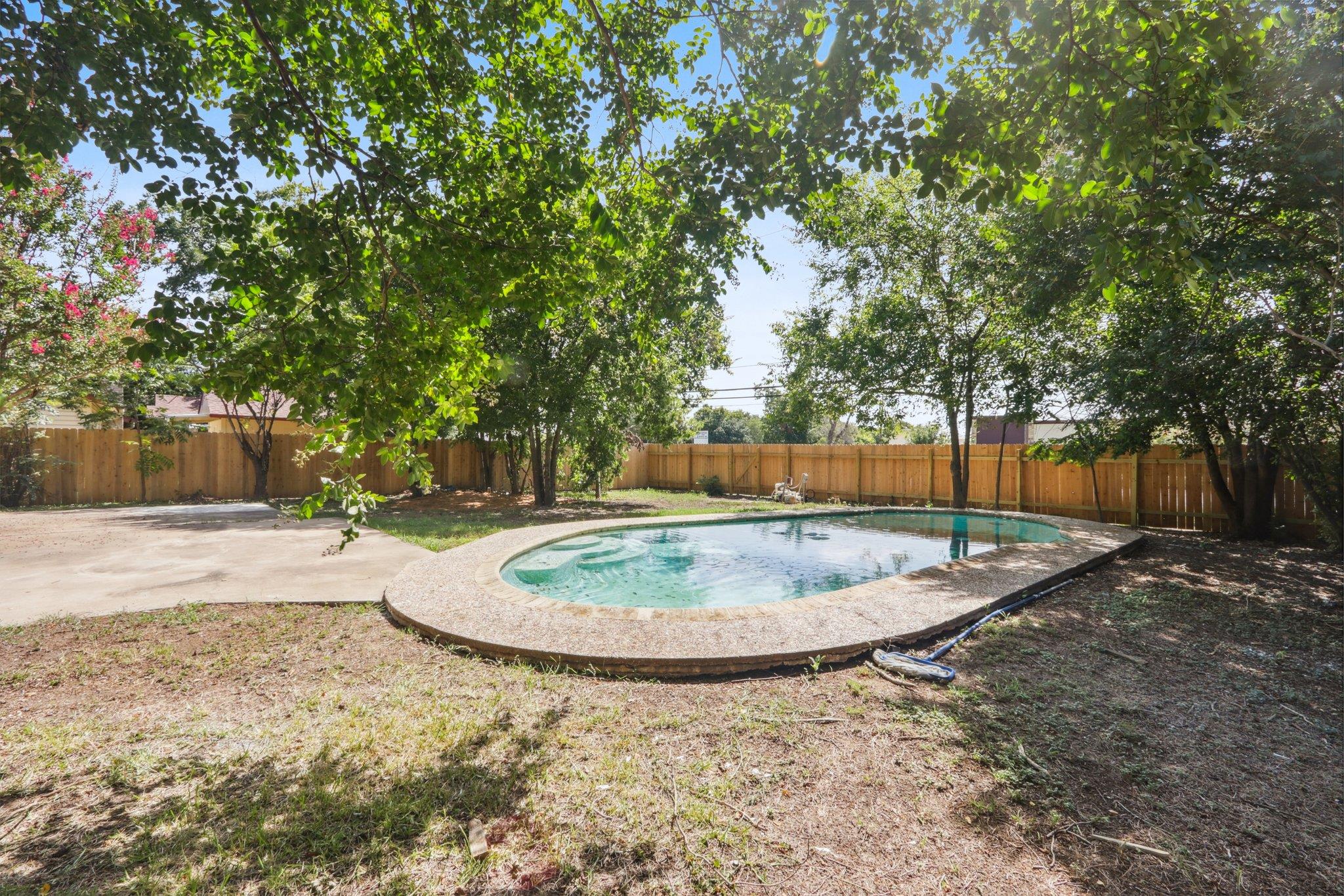 9807 Kendal Dr, Austin, TX 78753
