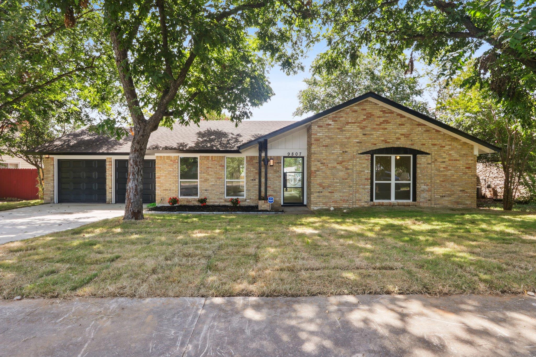 9807 Kendal Dr, Austin, TX 78753