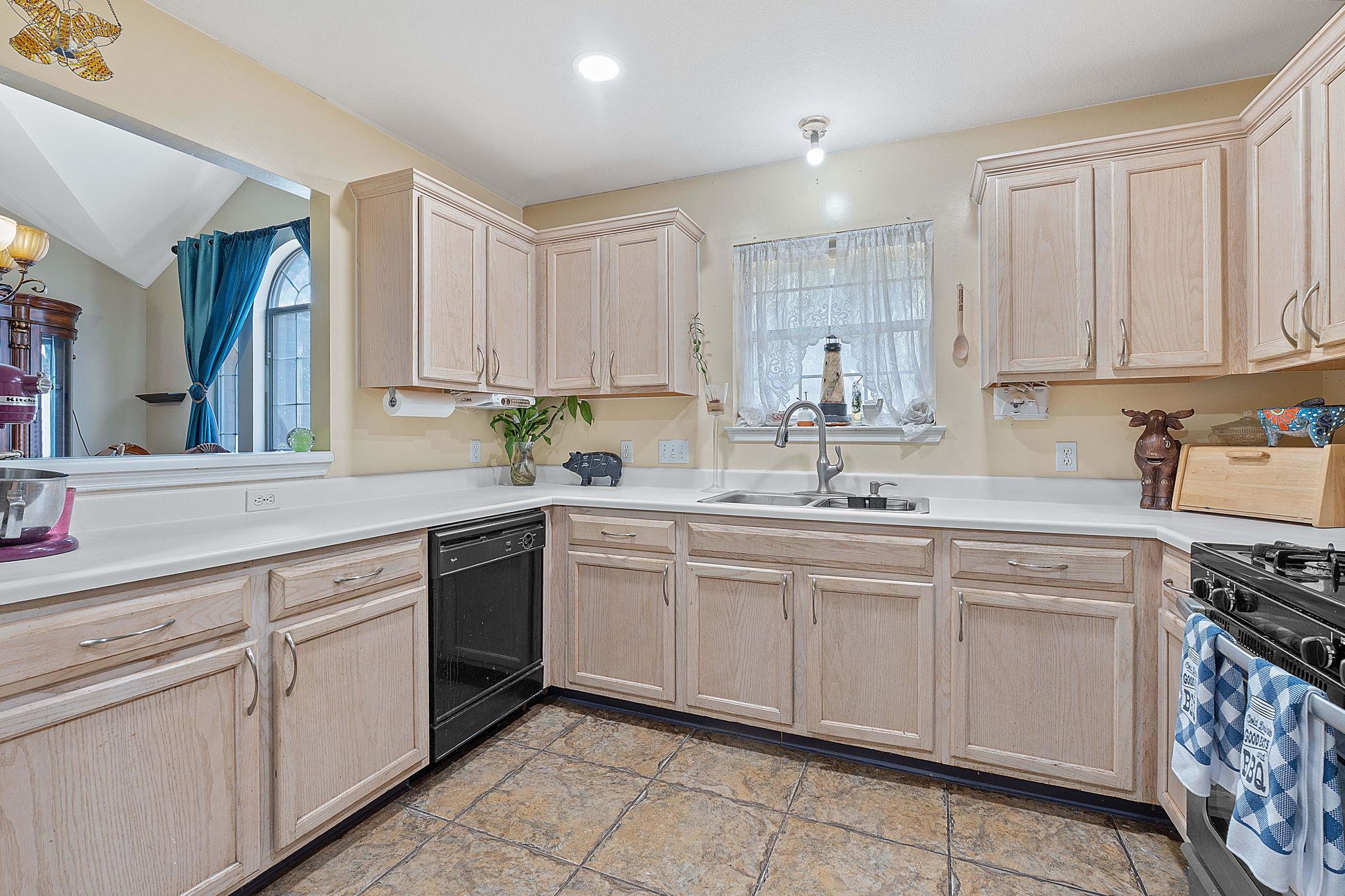 2000 Rendova Ln, Pflugerville, TX 78660