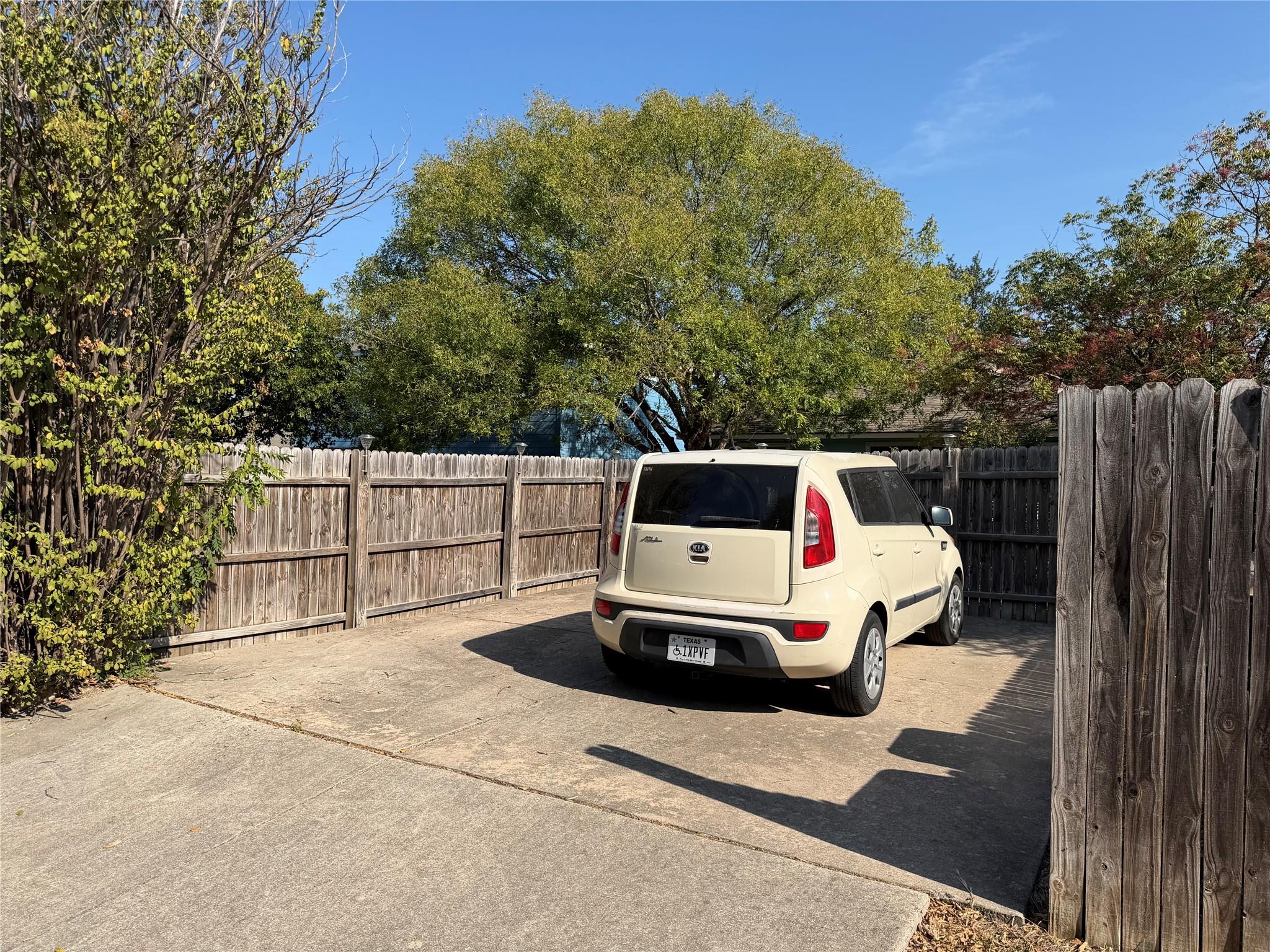 309 E Wild Senna Dr, Pflugerville, TX 78660