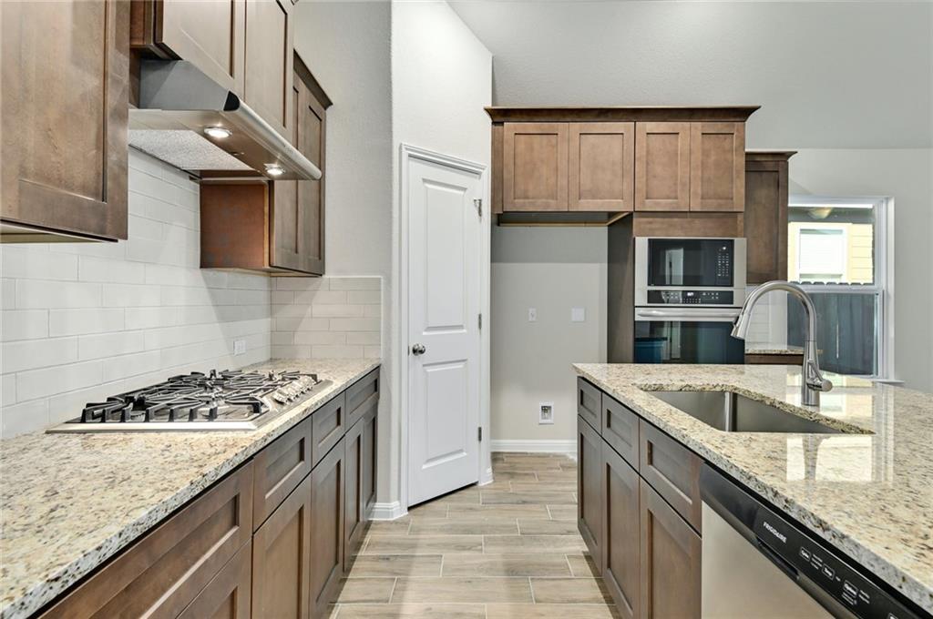 208 Evening Star Ln, Georgetown, TX 78628