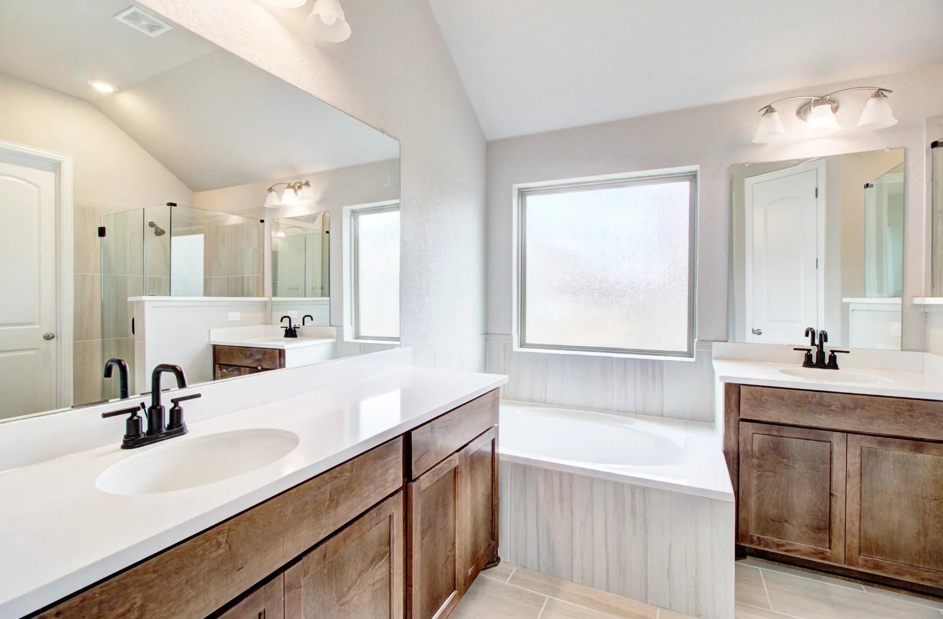 611 Durian Loop, Buda, TX 78610