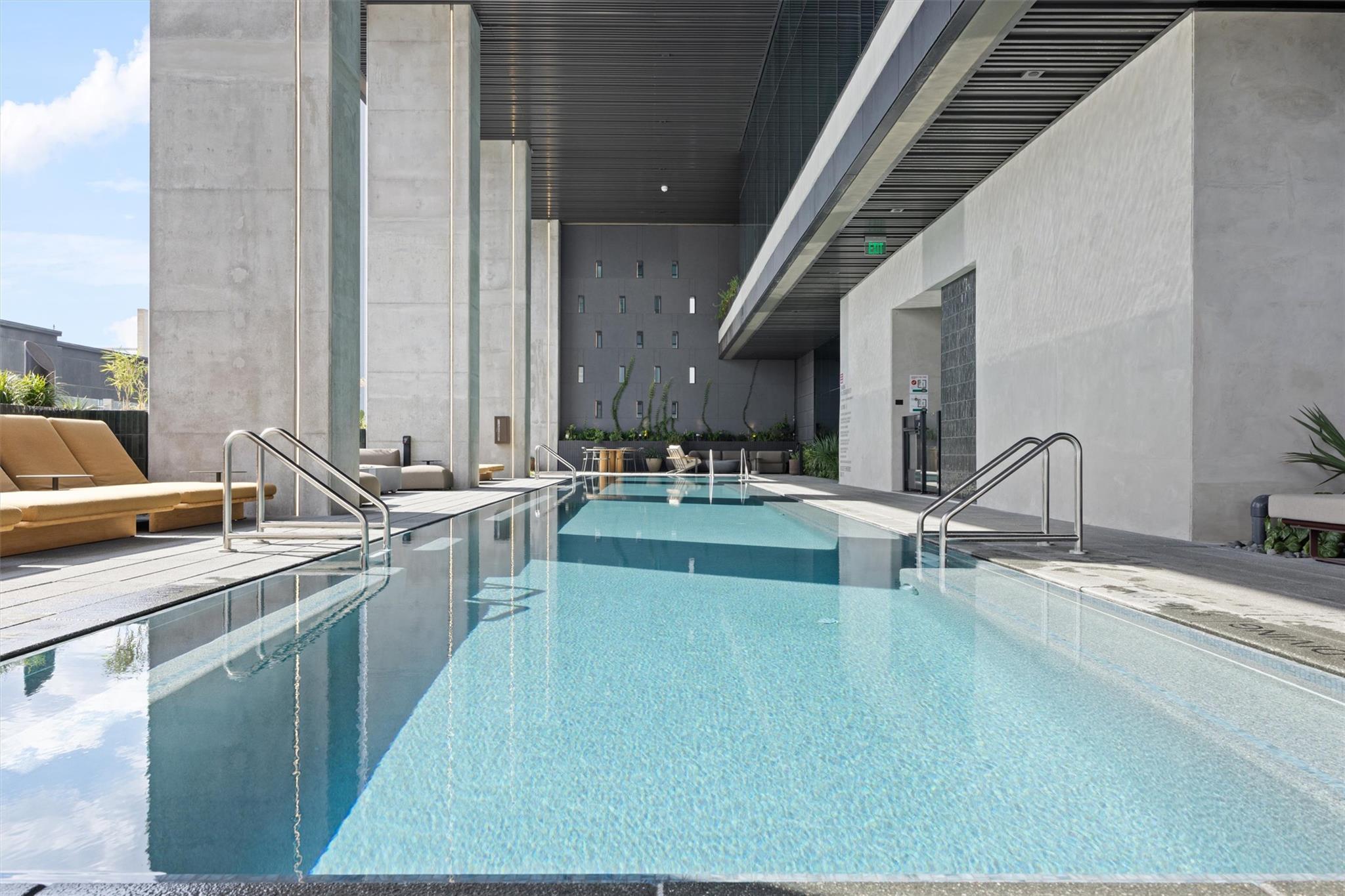 610 Davis St # 2909, Austin, TX 78701