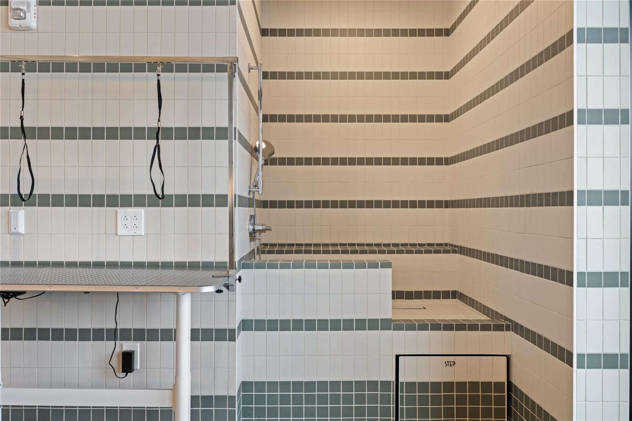 610 Davis St # 2909, Austin, TX 78701