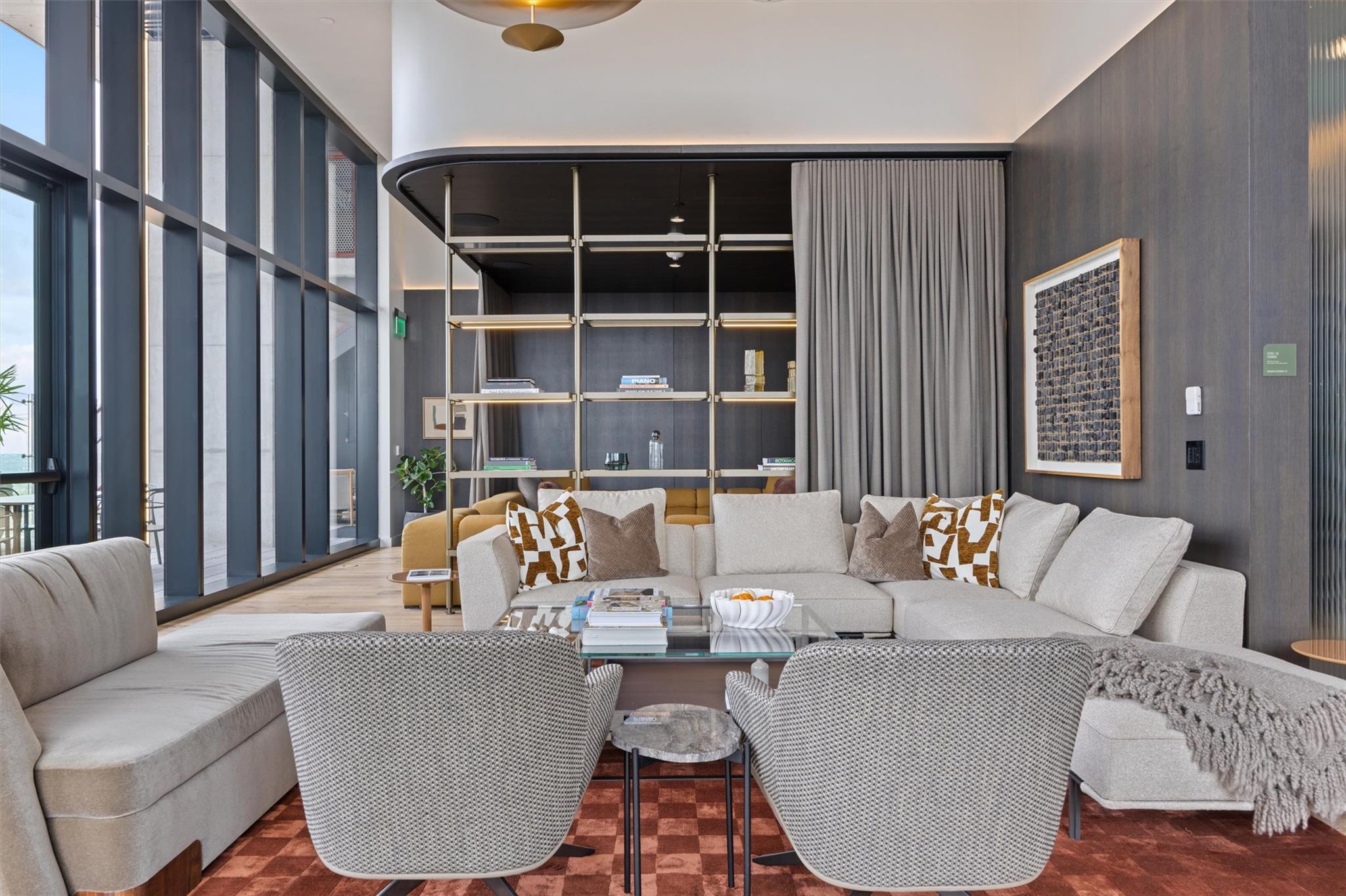 610 Davis St # 2909, Austin, TX 78701