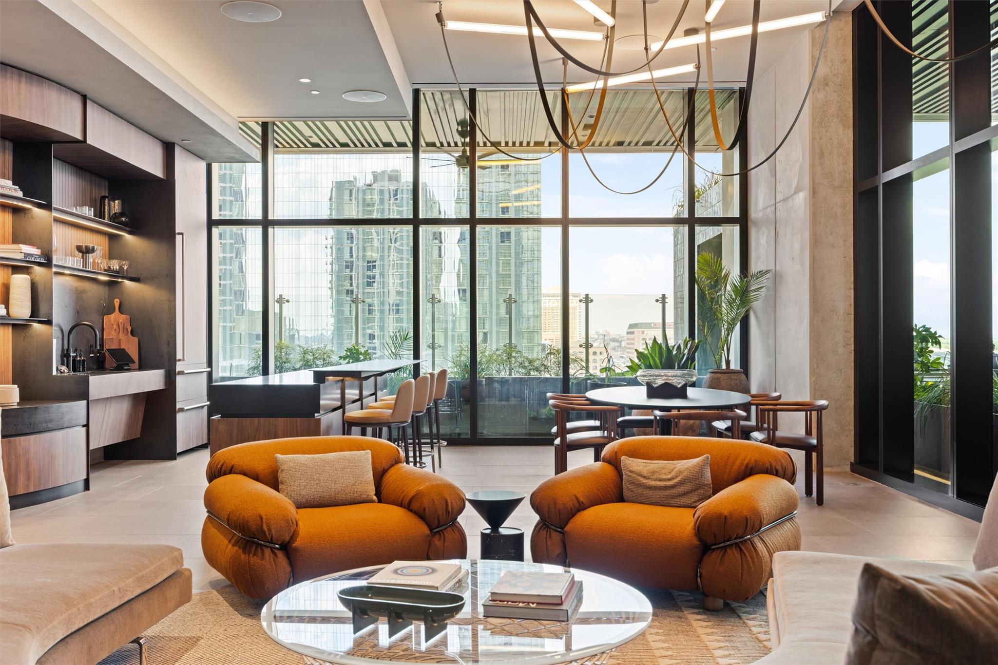 610 Davis St # 2909, Austin, TX 78701