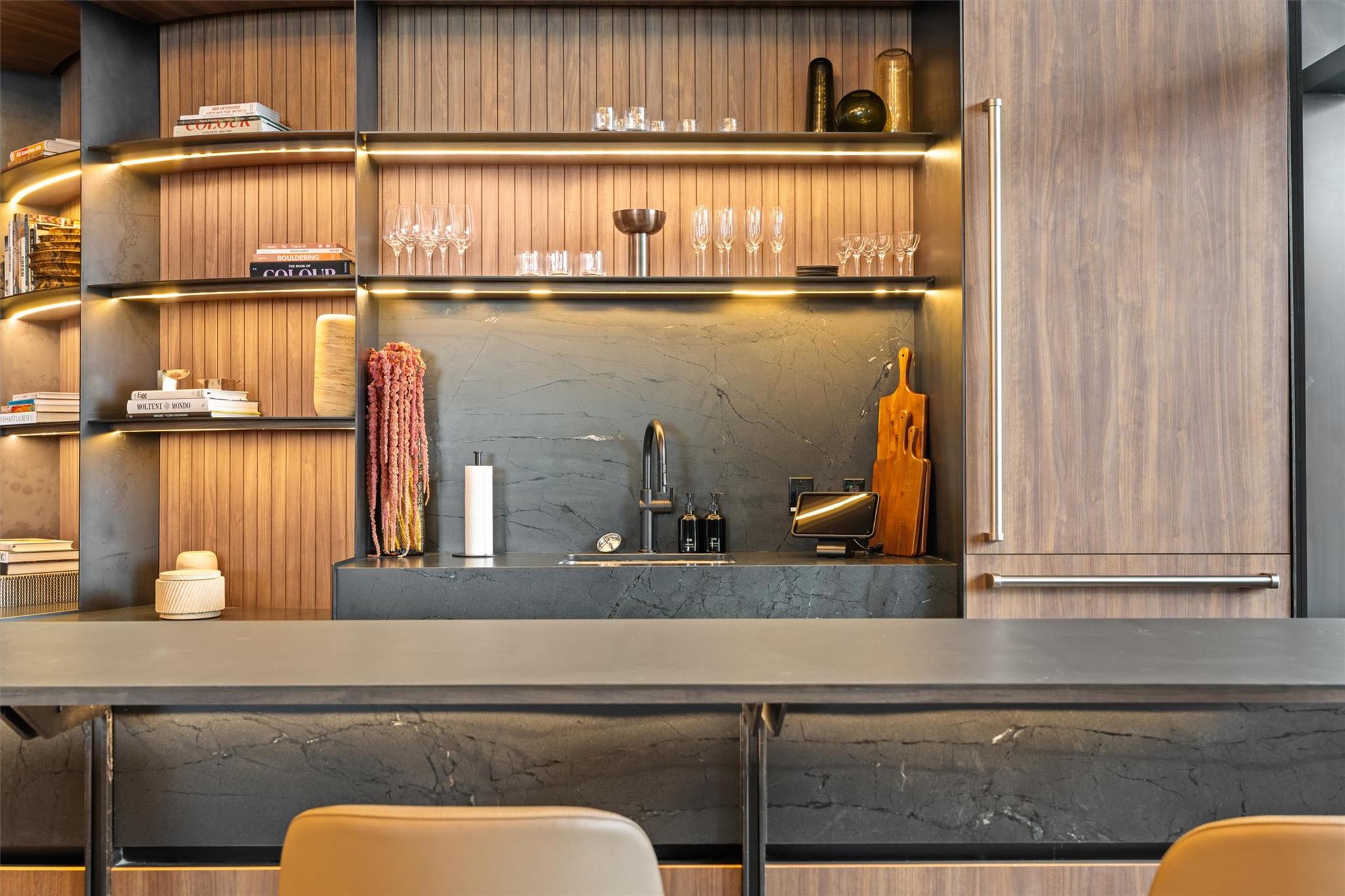 610 Davis St # 2909, Austin, TX 78701