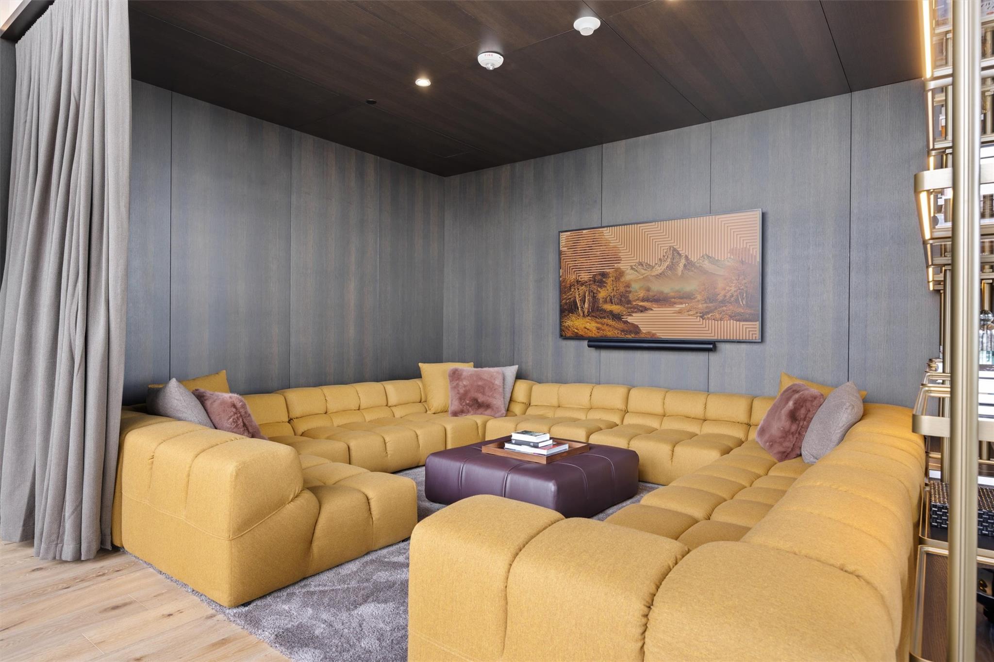 610 Davis St # 2909, Austin, TX 78701