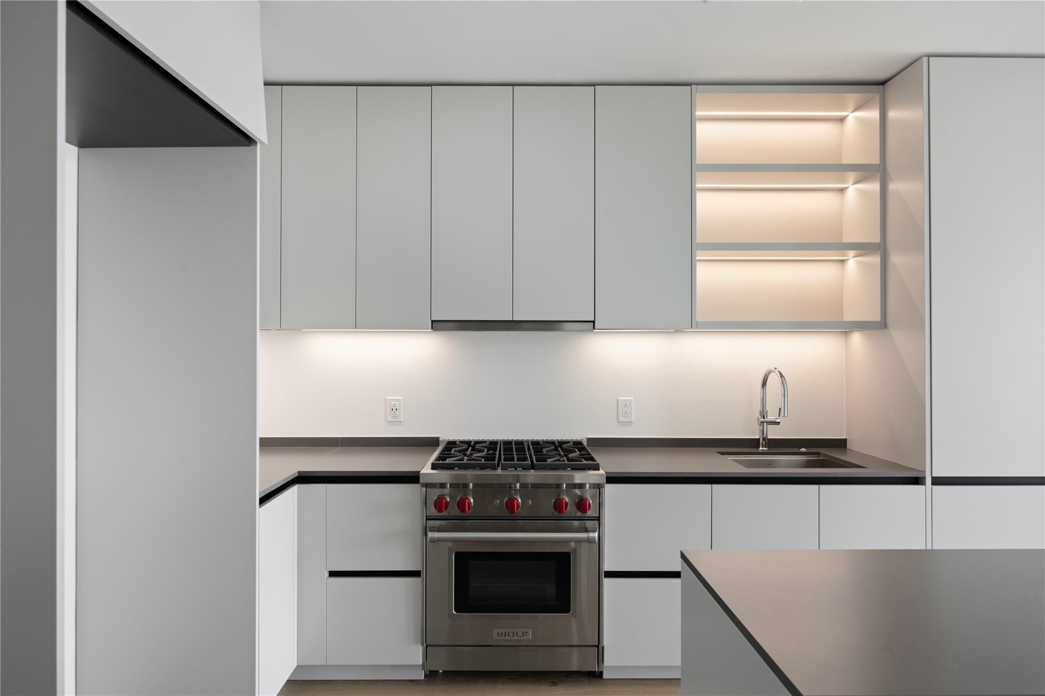 610 Davis St # 2909, Austin, TX 78701