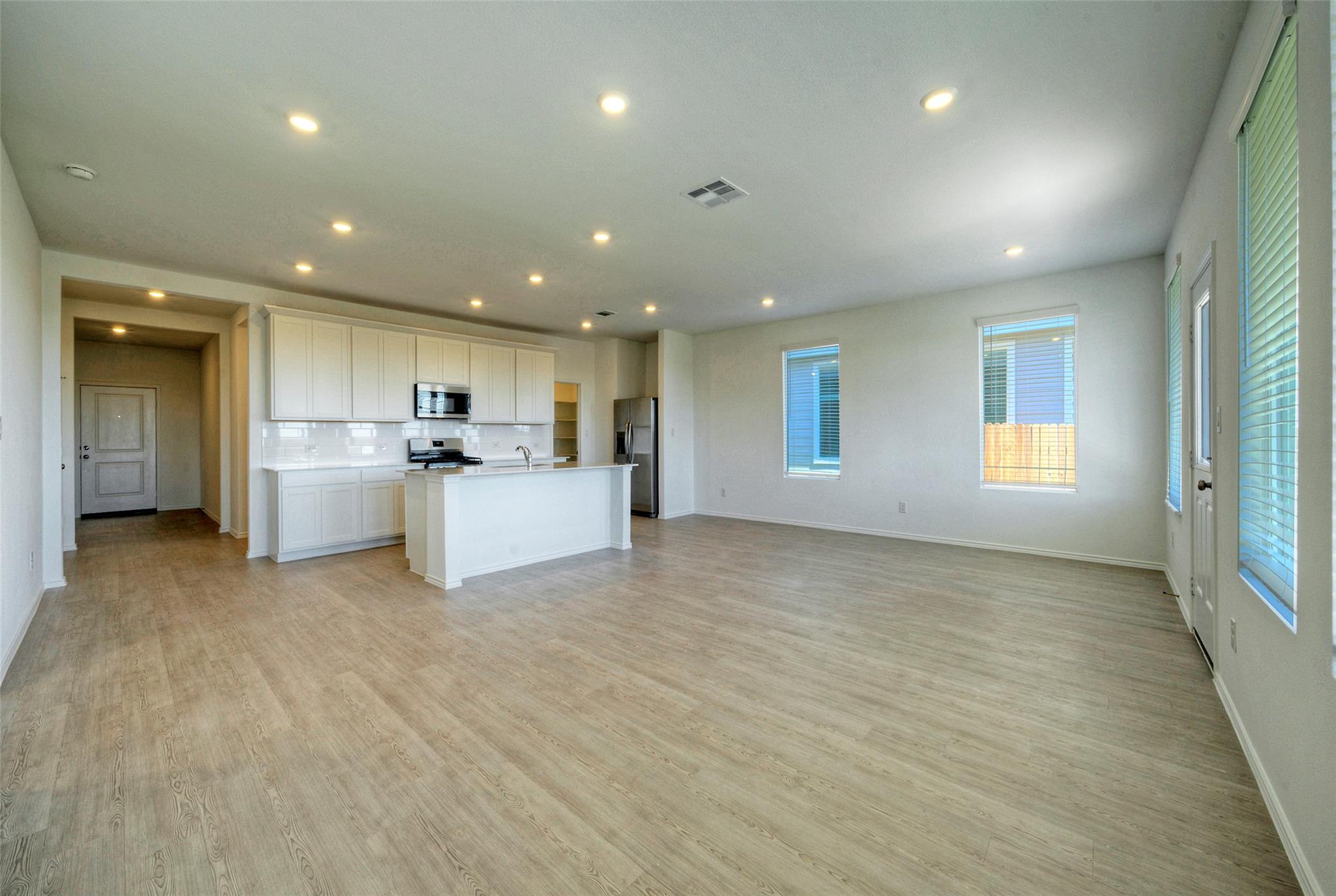 217 Twilight Breeze Way, Hutto, TX 78634