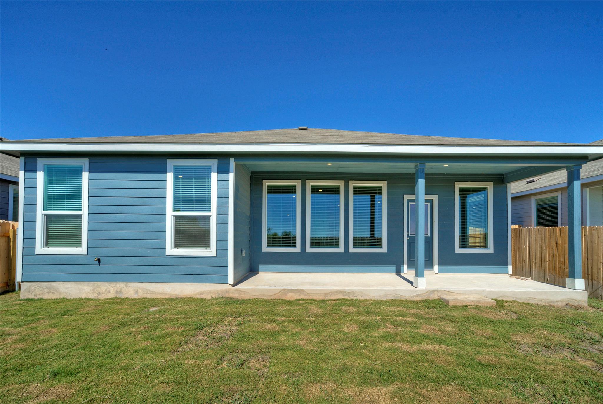 217 Twilight Breeze Way, Hutto, TX 78634