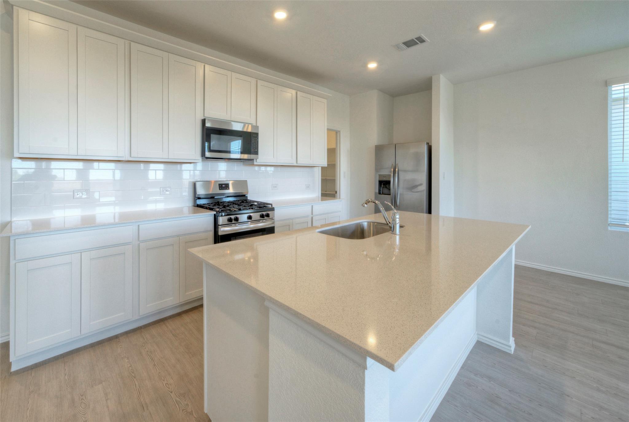 217 Twilight Breeze Way, Hutto, TX 78634