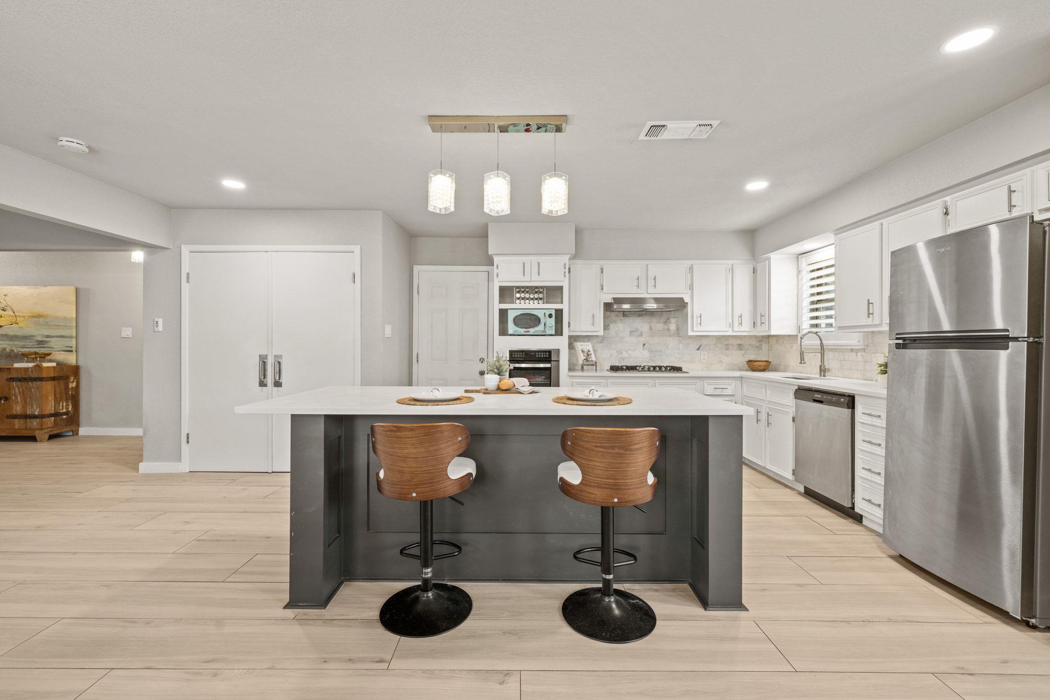 1805 Ryon Cv, Round Rock, TX 78681