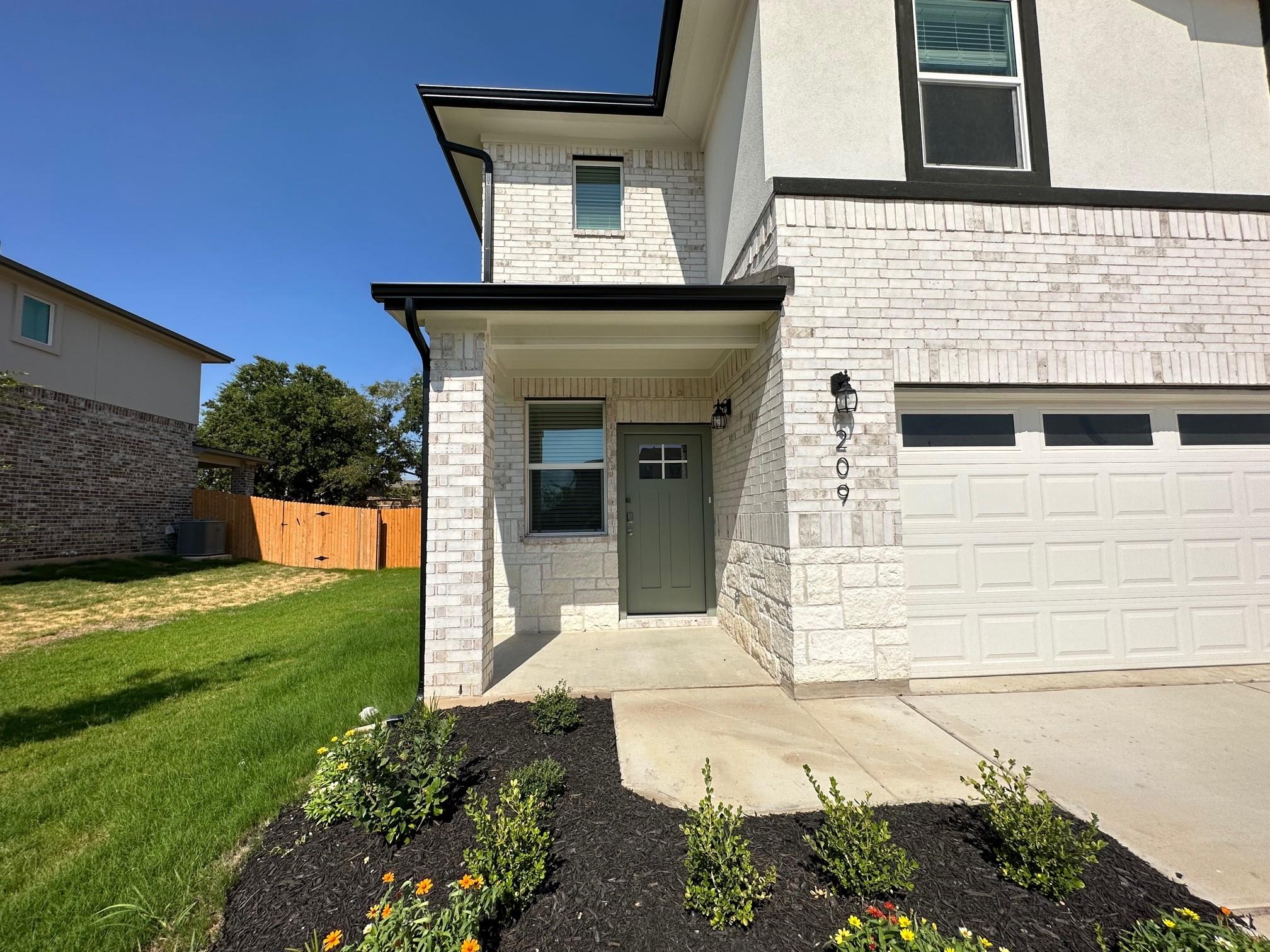 209 Saide St, Georgetown, TX 78626