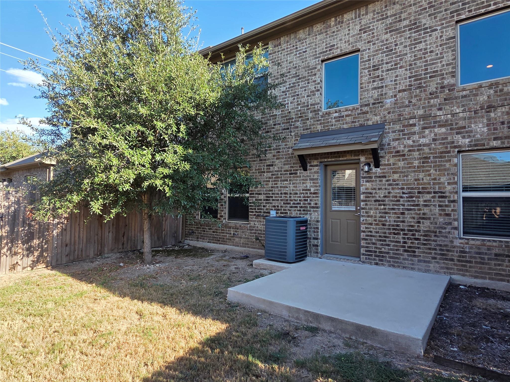2304 S Lakeline Blvd # 452, Cedar Park, TX 78613