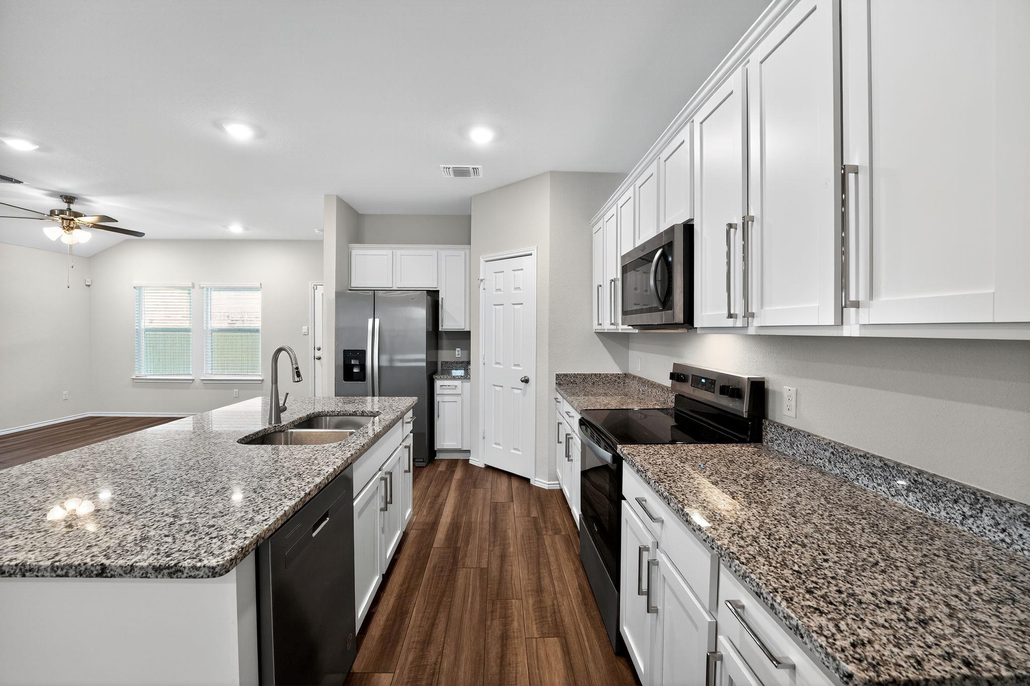 136 Watch Hl, Jarrell, TX 76537