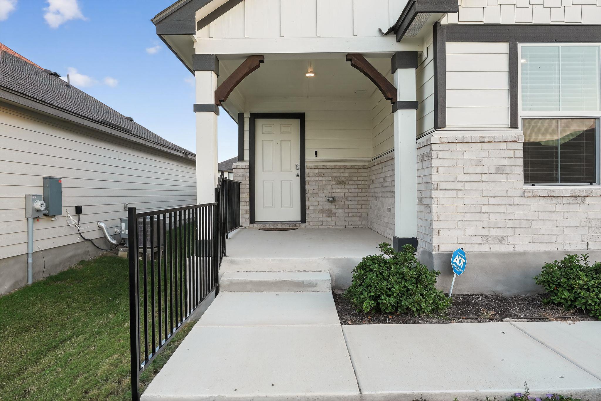 136 Watch Hl, Jarrell, TX 76537