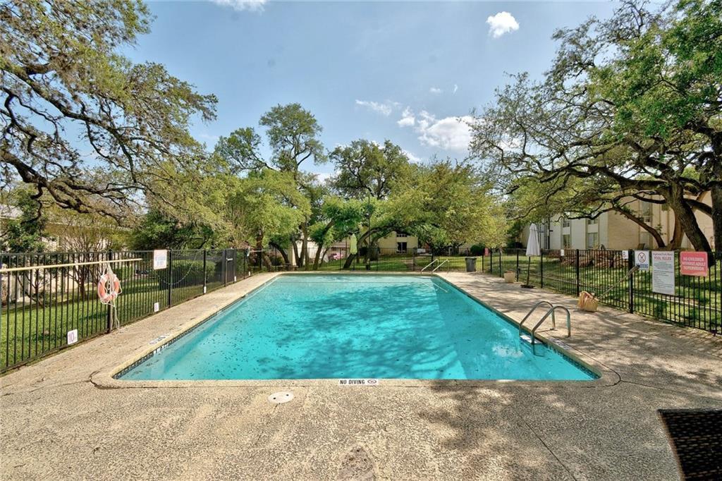 5320 Balcones Dr # H, Austin, TX 78731