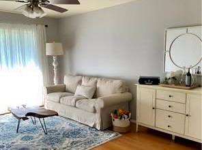 5320 Balcones Dr # H, Austin, TX 78731