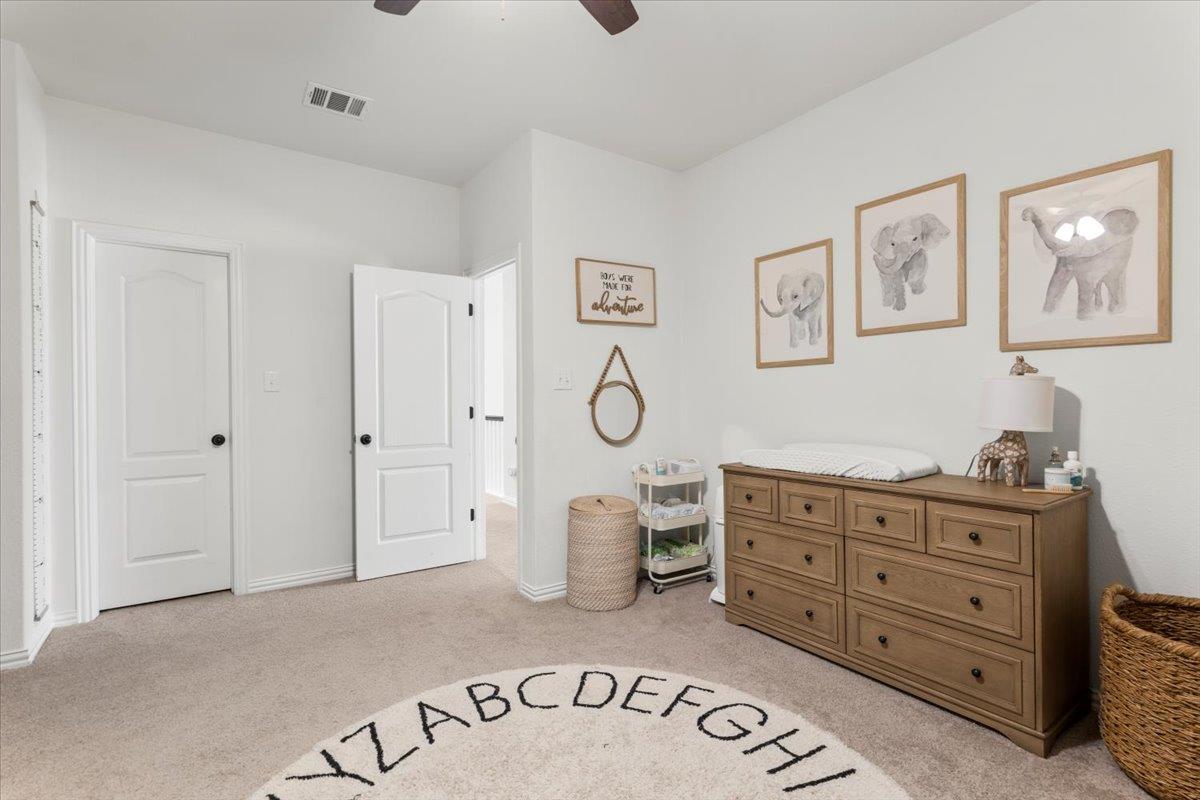 6401 Golden Bough Ln, Pflugerville, TX 78660