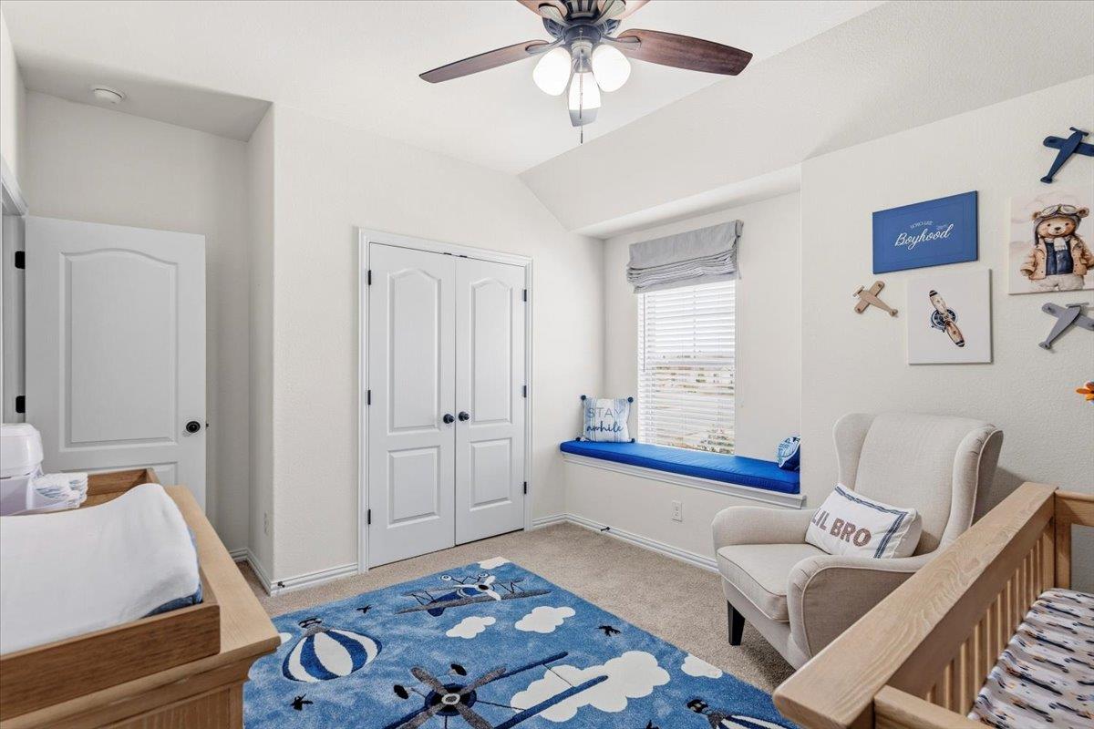 6401 Golden Bough Ln, Pflugerville, TX 78660