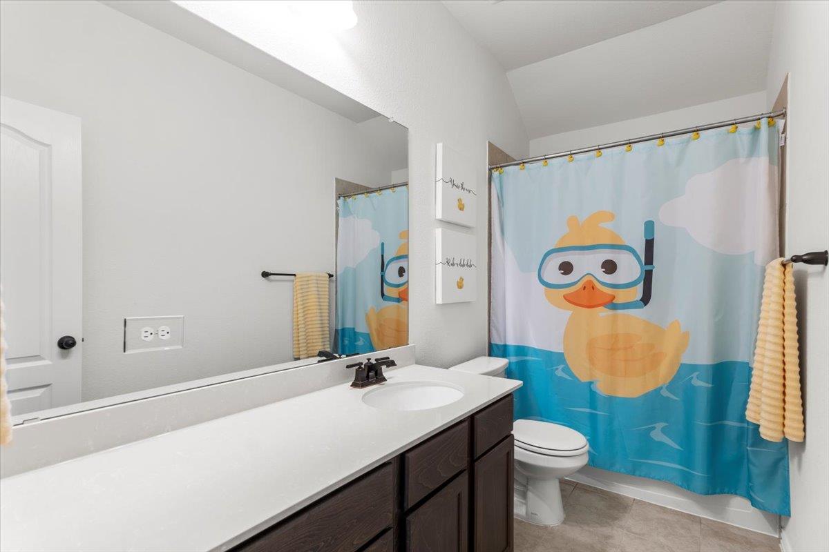 6401 Golden Bough Ln, Pflugerville, TX 78660