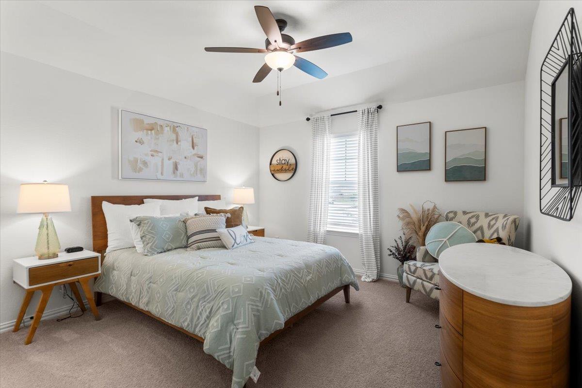 6401 Golden Bough Ln, Pflugerville, TX 78660