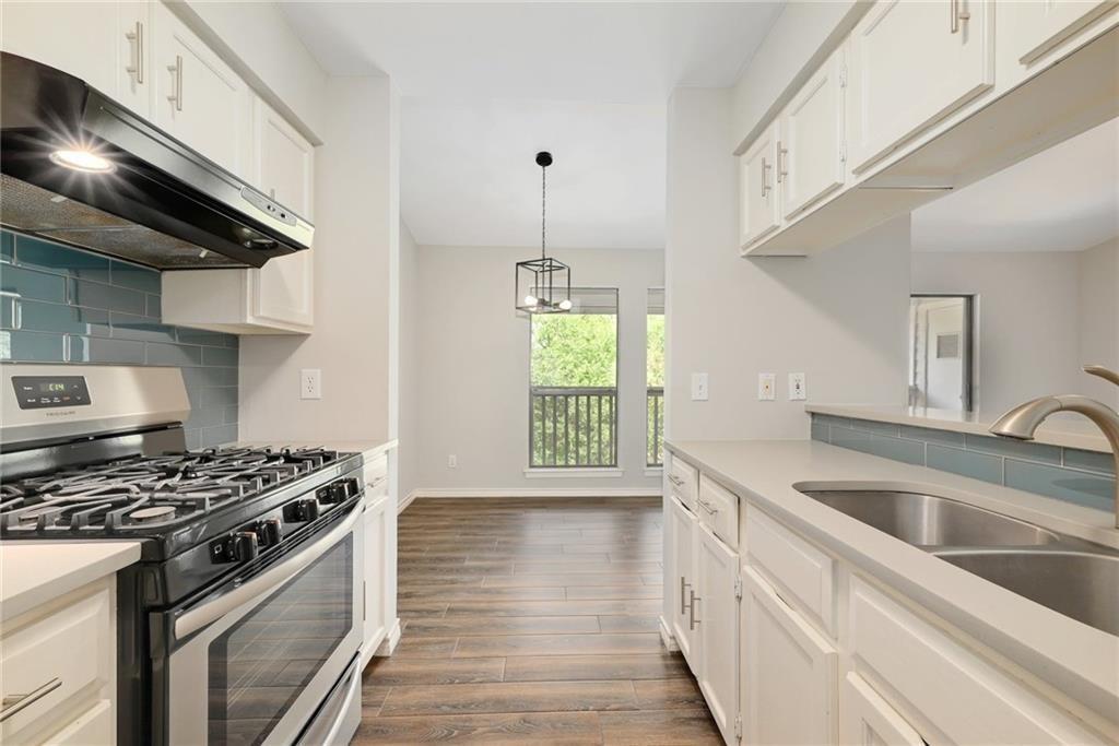 3839 SE Dry Creek Dr # 244, Austin, TX 78731