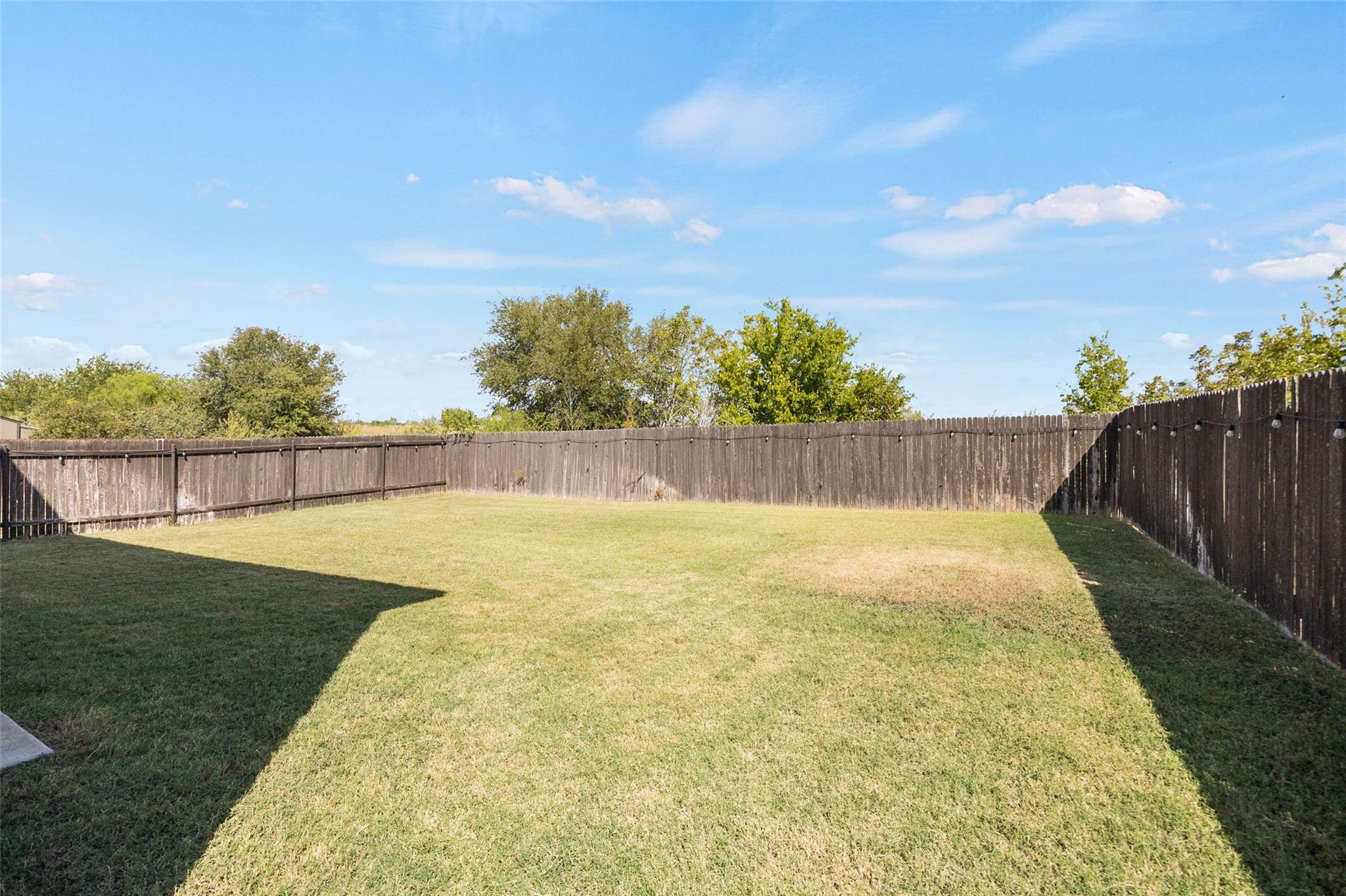 214 Saranac Dr, Elgin, TX 78621