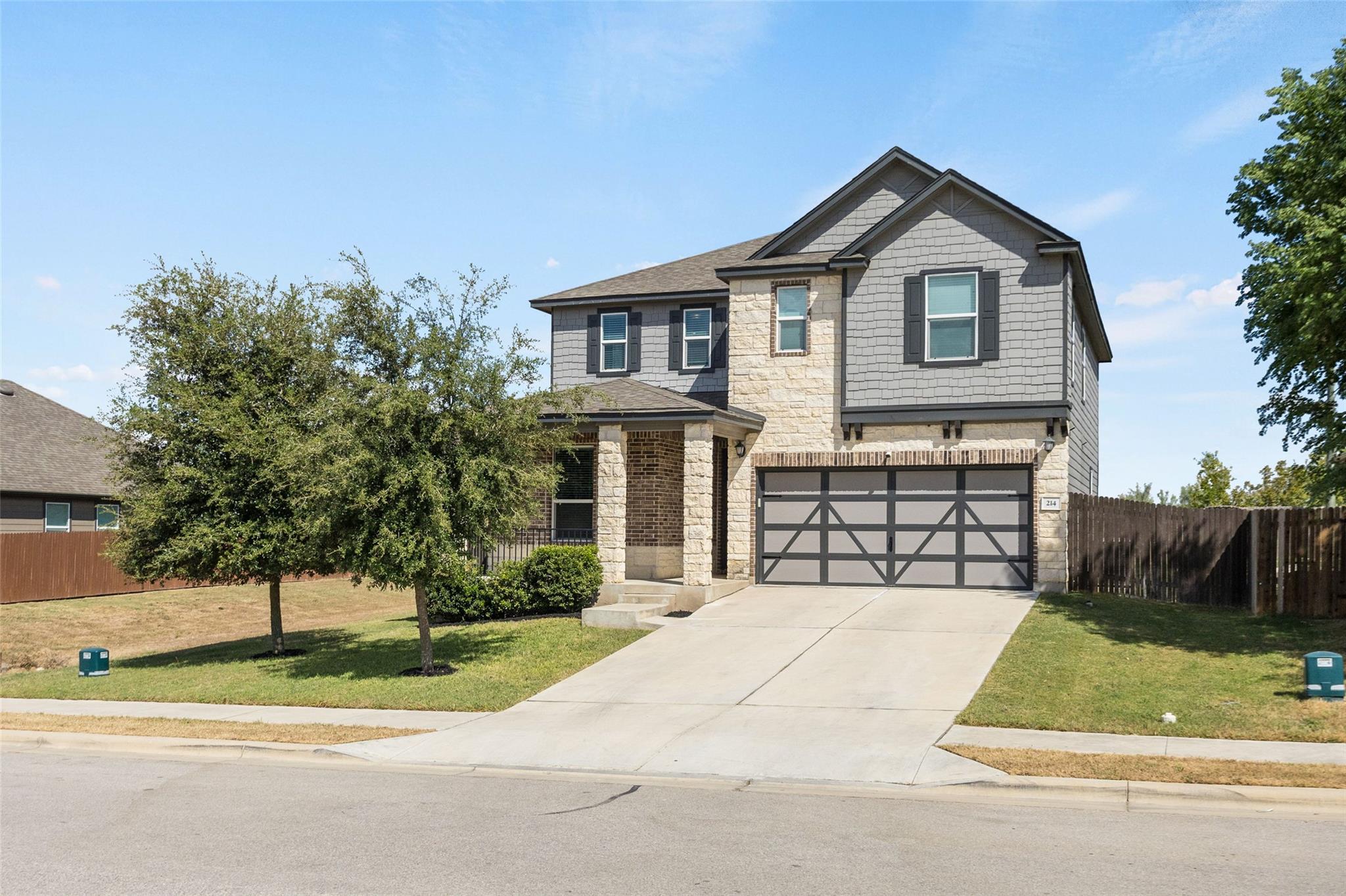 214 Saranac Dr, Elgin, TX 78621