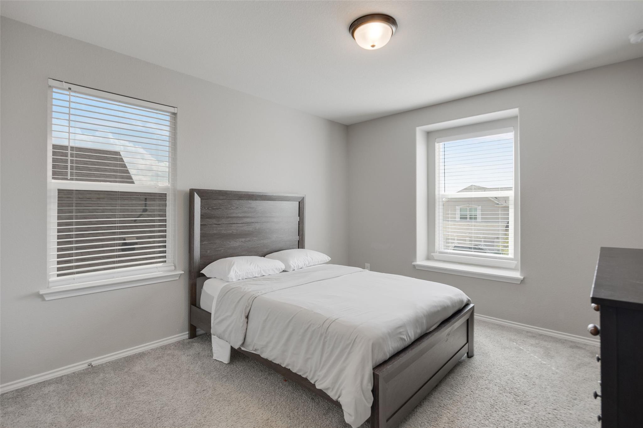 214 Saranac Dr, Elgin, TX 78621