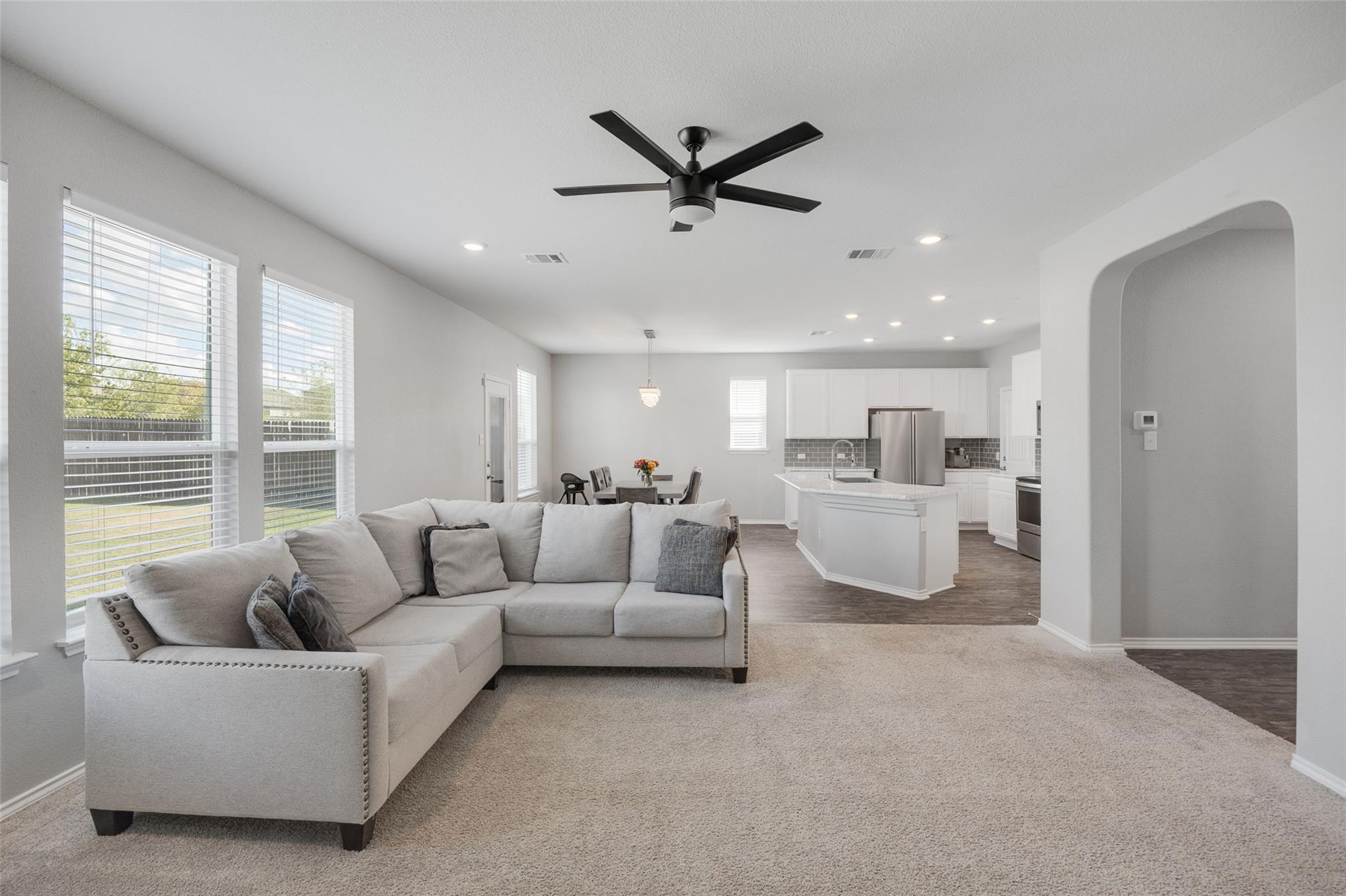 214 Saranac Dr, Elgin, TX 78621