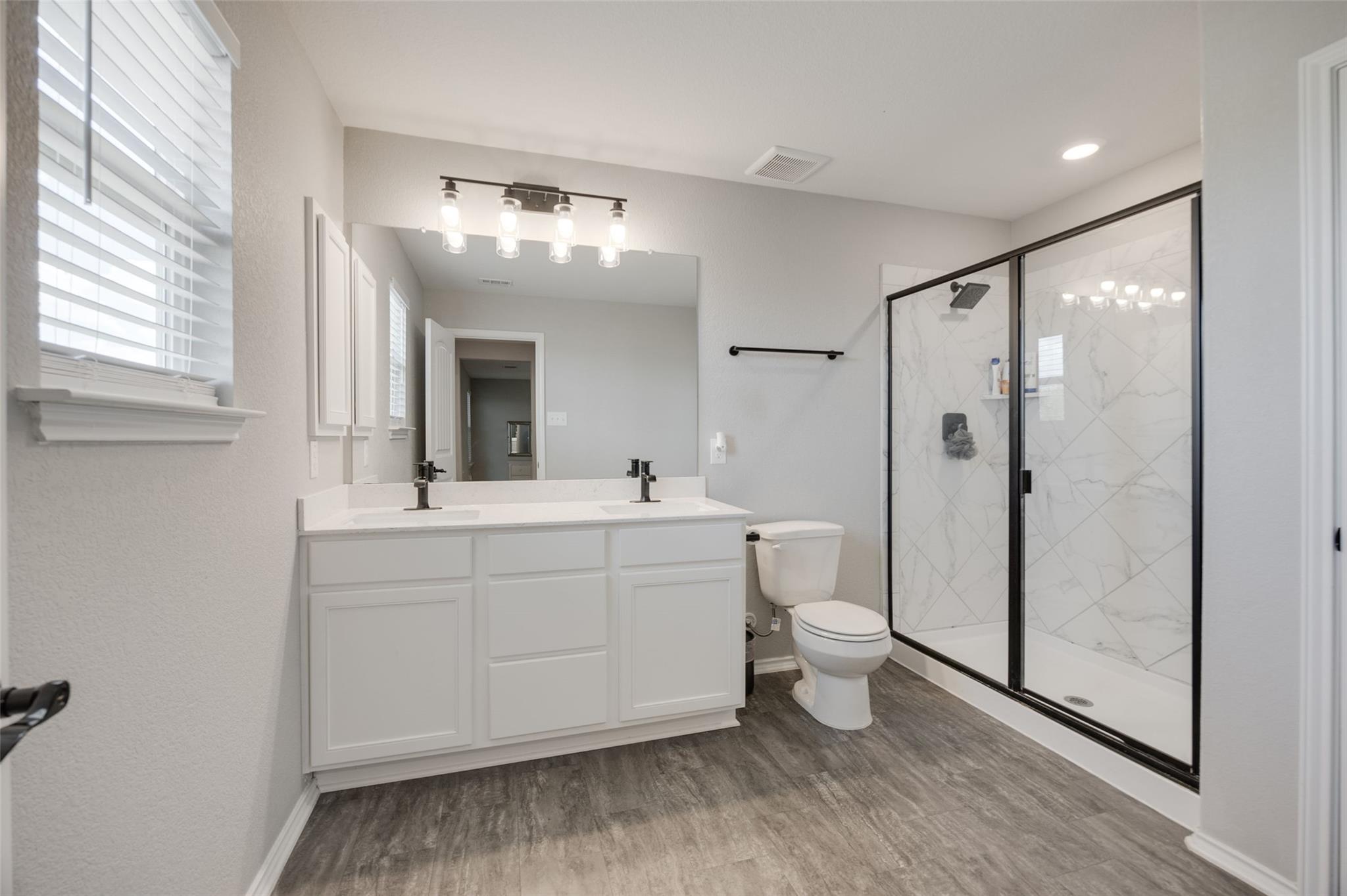 214 Saranac Dr, Elgin, TX 78621