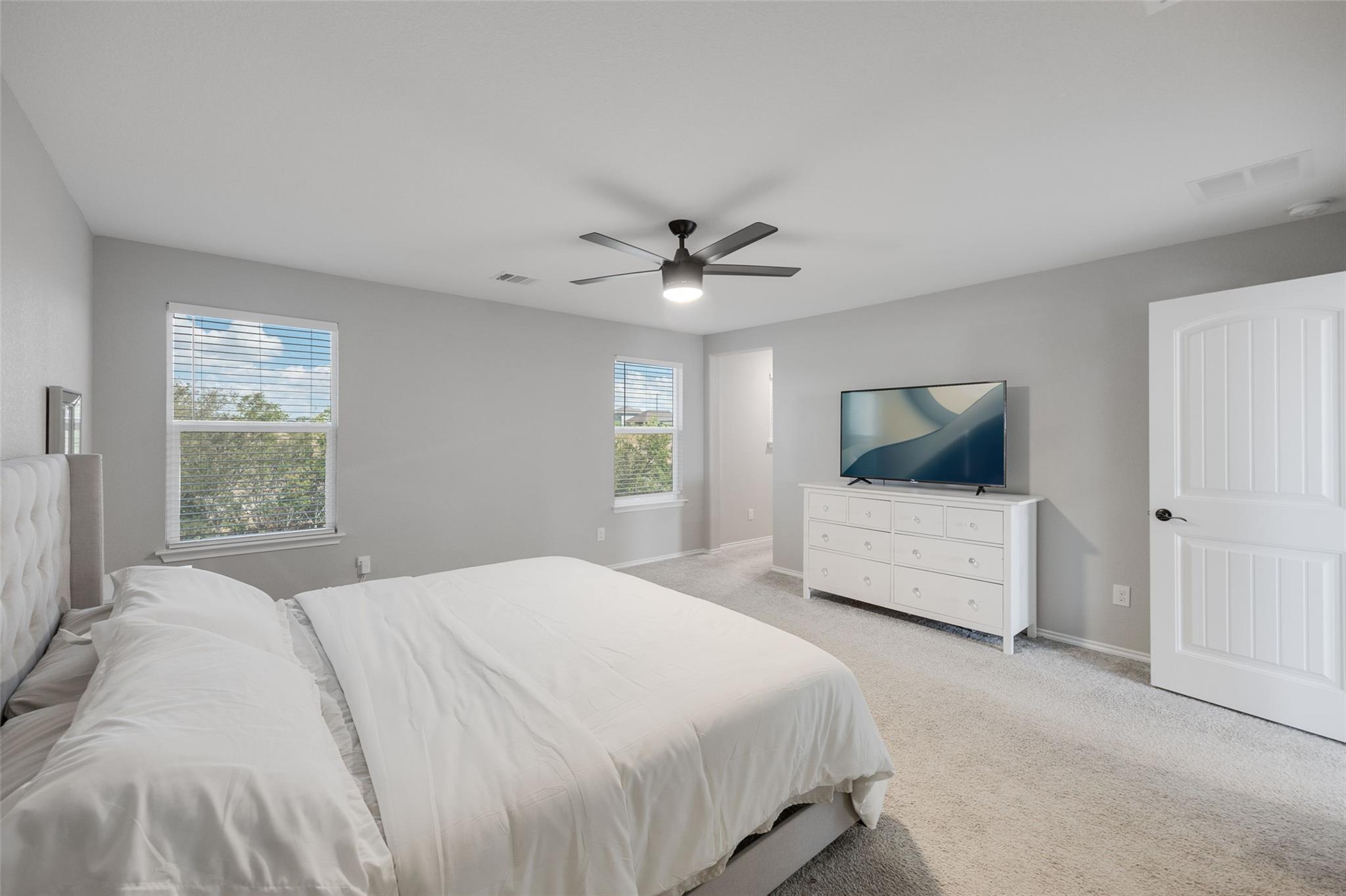 214 Saranac Dr, Elgin, TX 78621