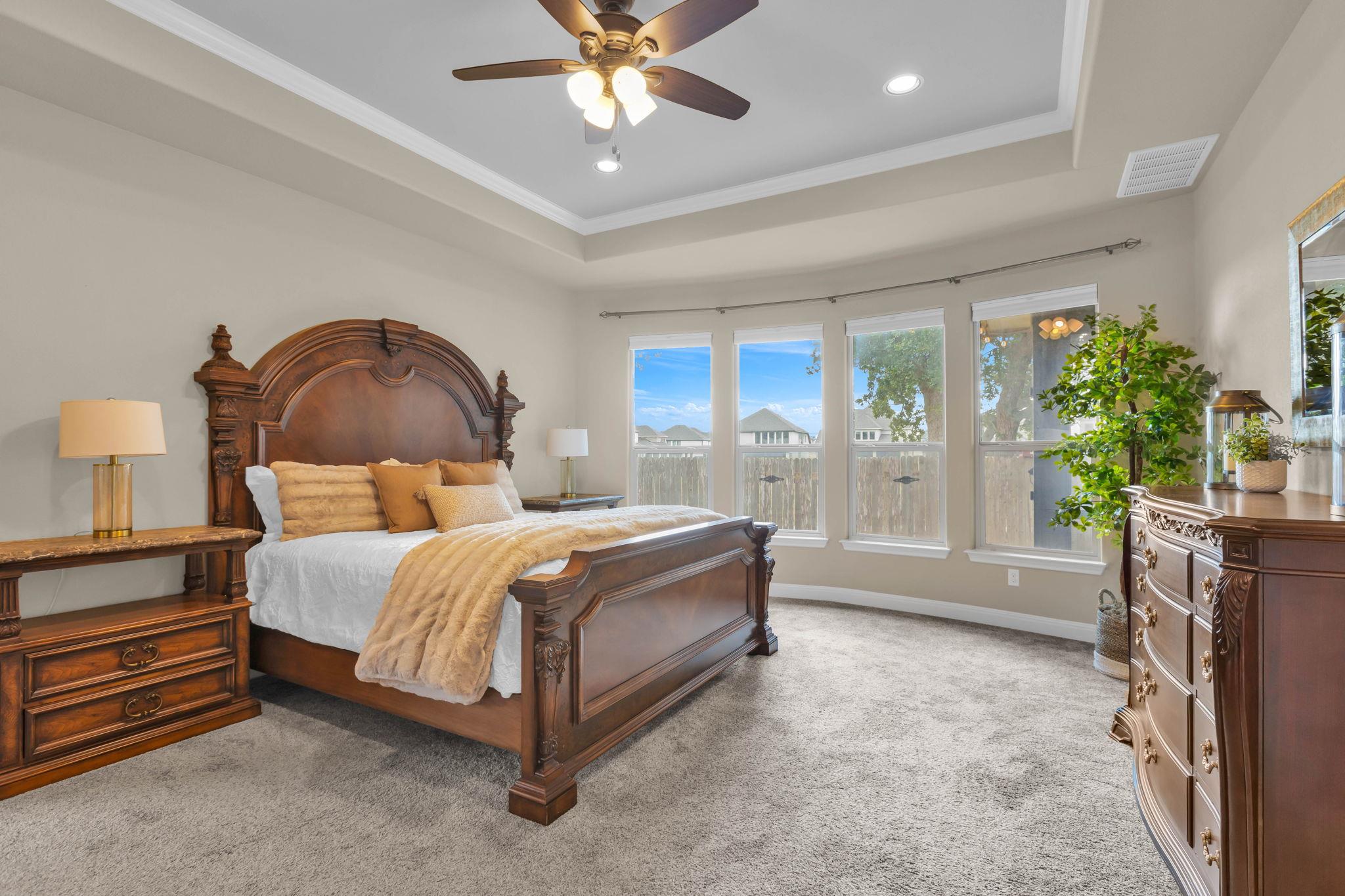 221 Garden Gate Ln, Liberty Hill, TX 78642