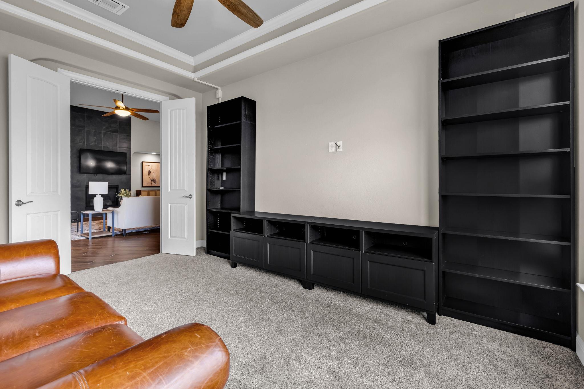 221 Garden Gate Ln, Liberty Hill, TX 78642