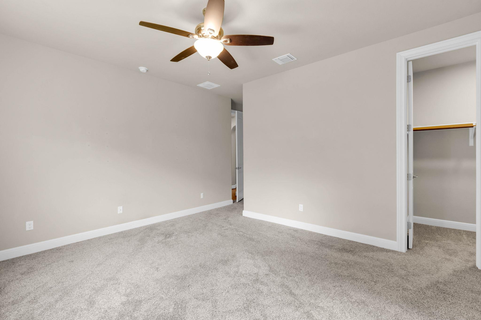 221 Garden Gate Ln, Liberty Hill, TX 78642