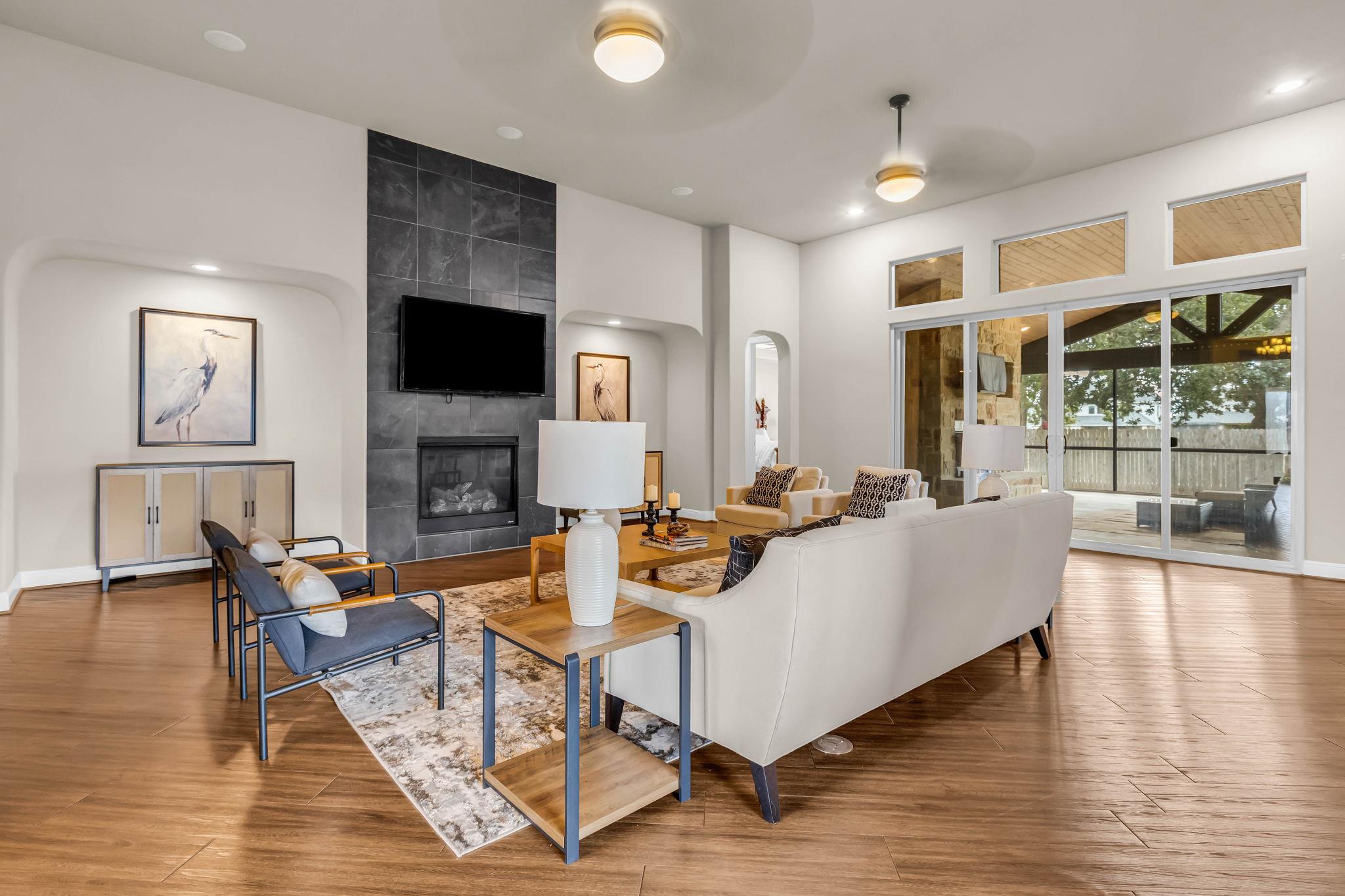 221 Garden Gate Ln, Liberty Hill, TX 78642