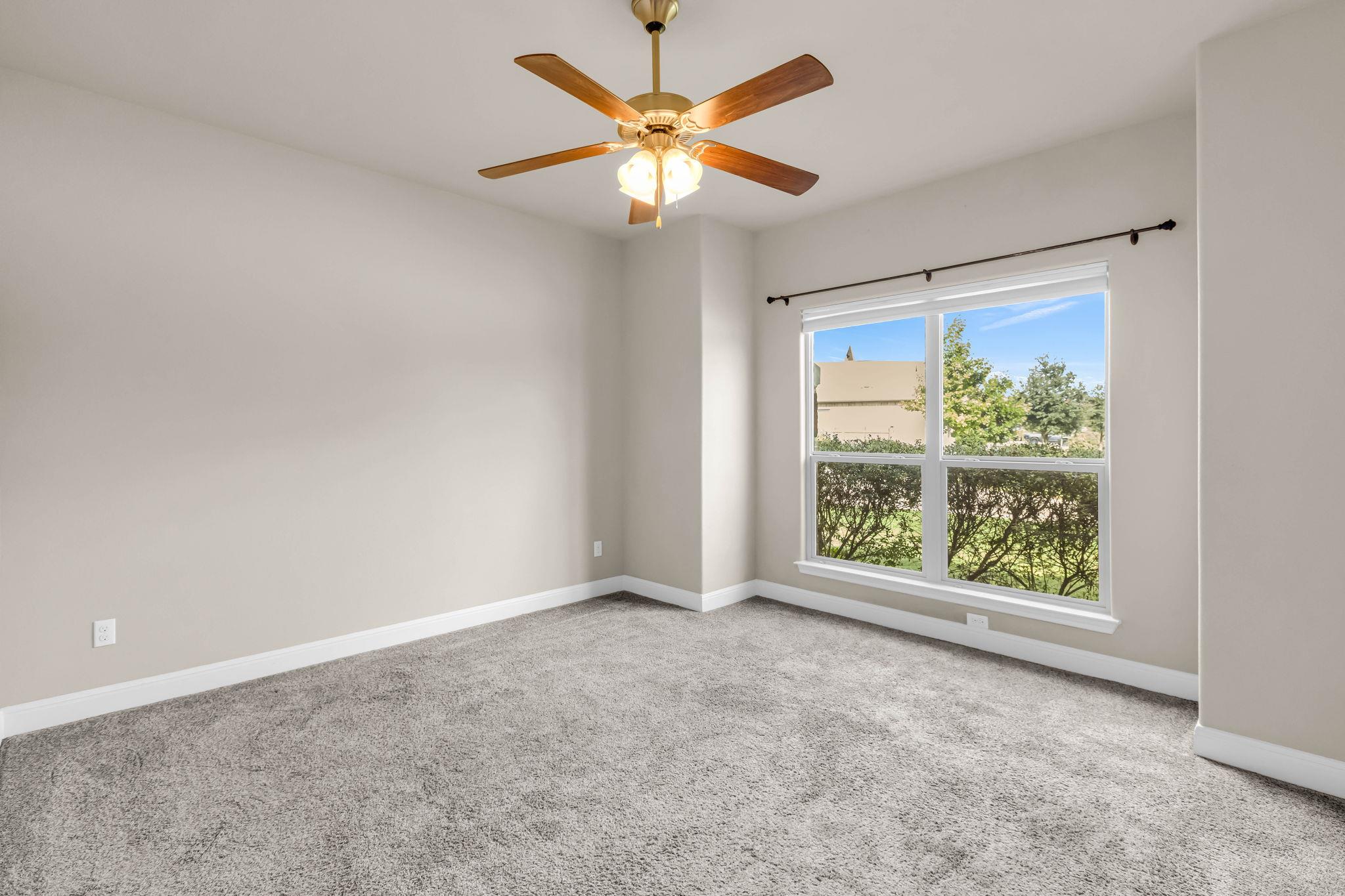 221 Garden Gate Ln, Liberty Hill, TX 78642