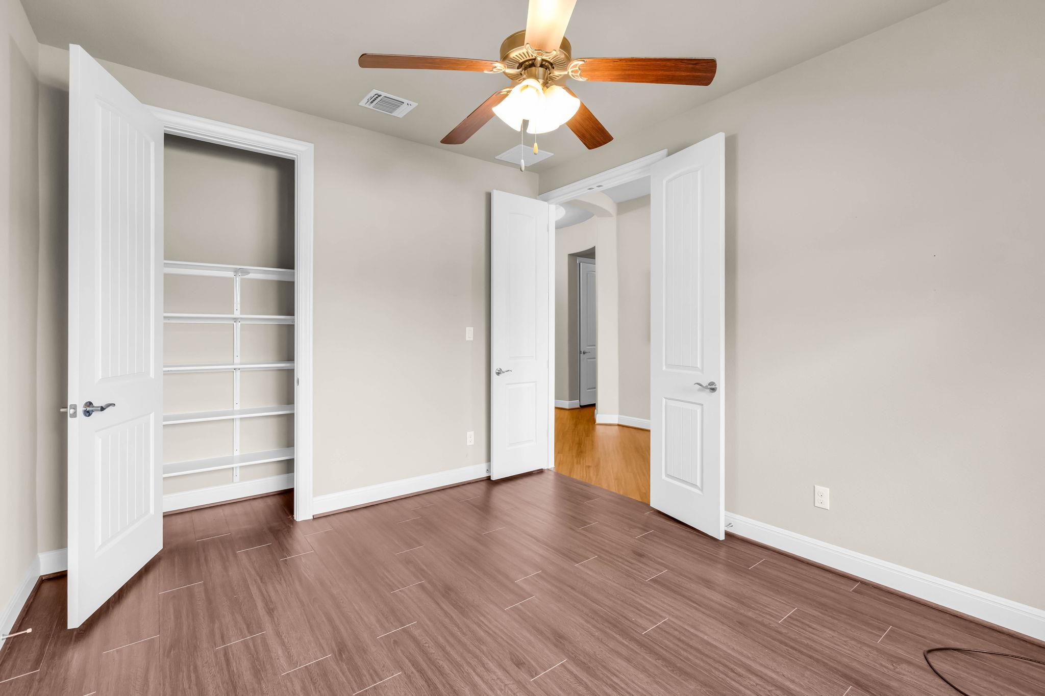 221 Garden Gate Ln, Liberty Hill, TX 78642