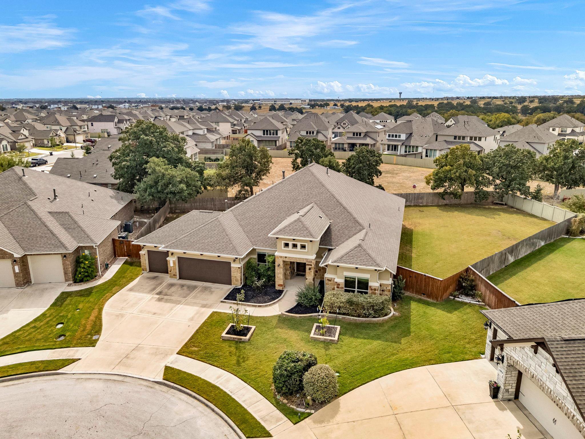 221 Garden Gate Ln, Liberty Hill, TX 78642