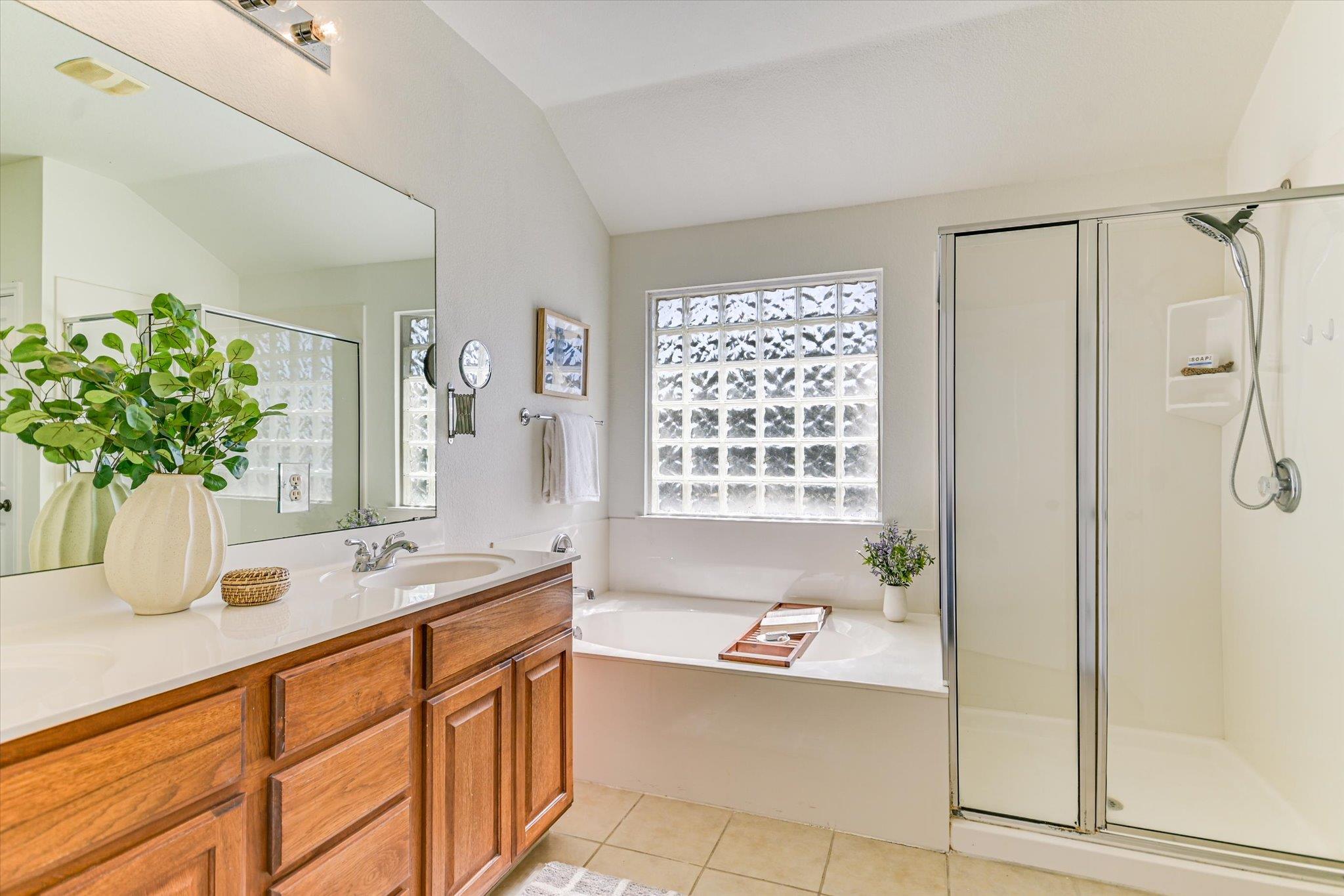 905 Balmoral Castle Ct, Pflugerville, TX 78660