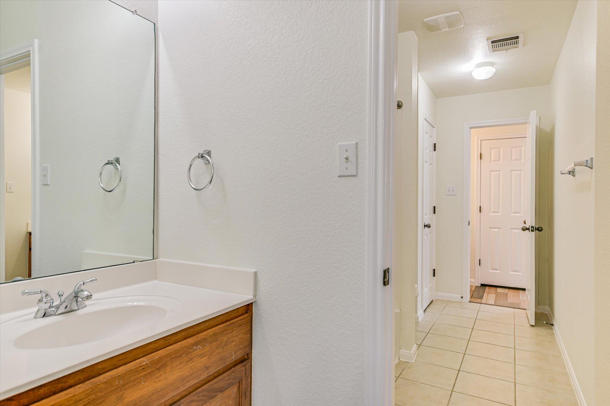 905 Balmoral Castle Ct, Pflugerville, TX 78660