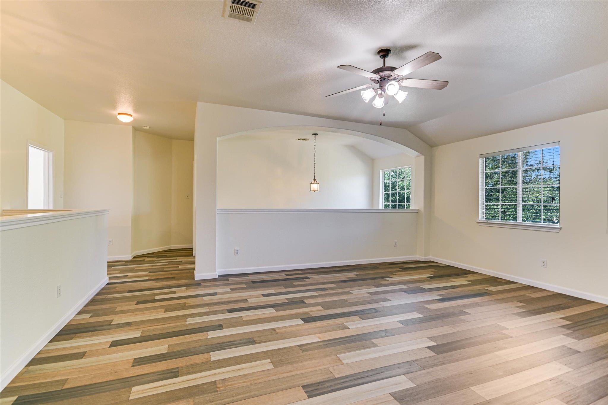 905 Balmoral Castle Ct, Pflugerville, TX 78660