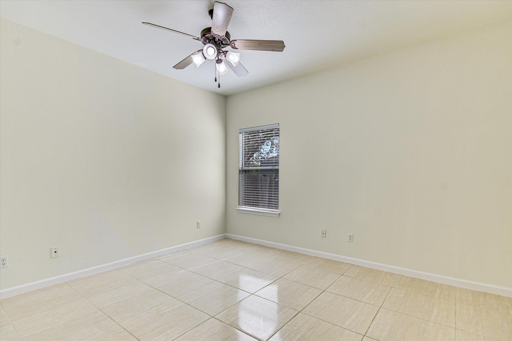 905 Balmoral Castle Ct, Pflugerville, TX 78660