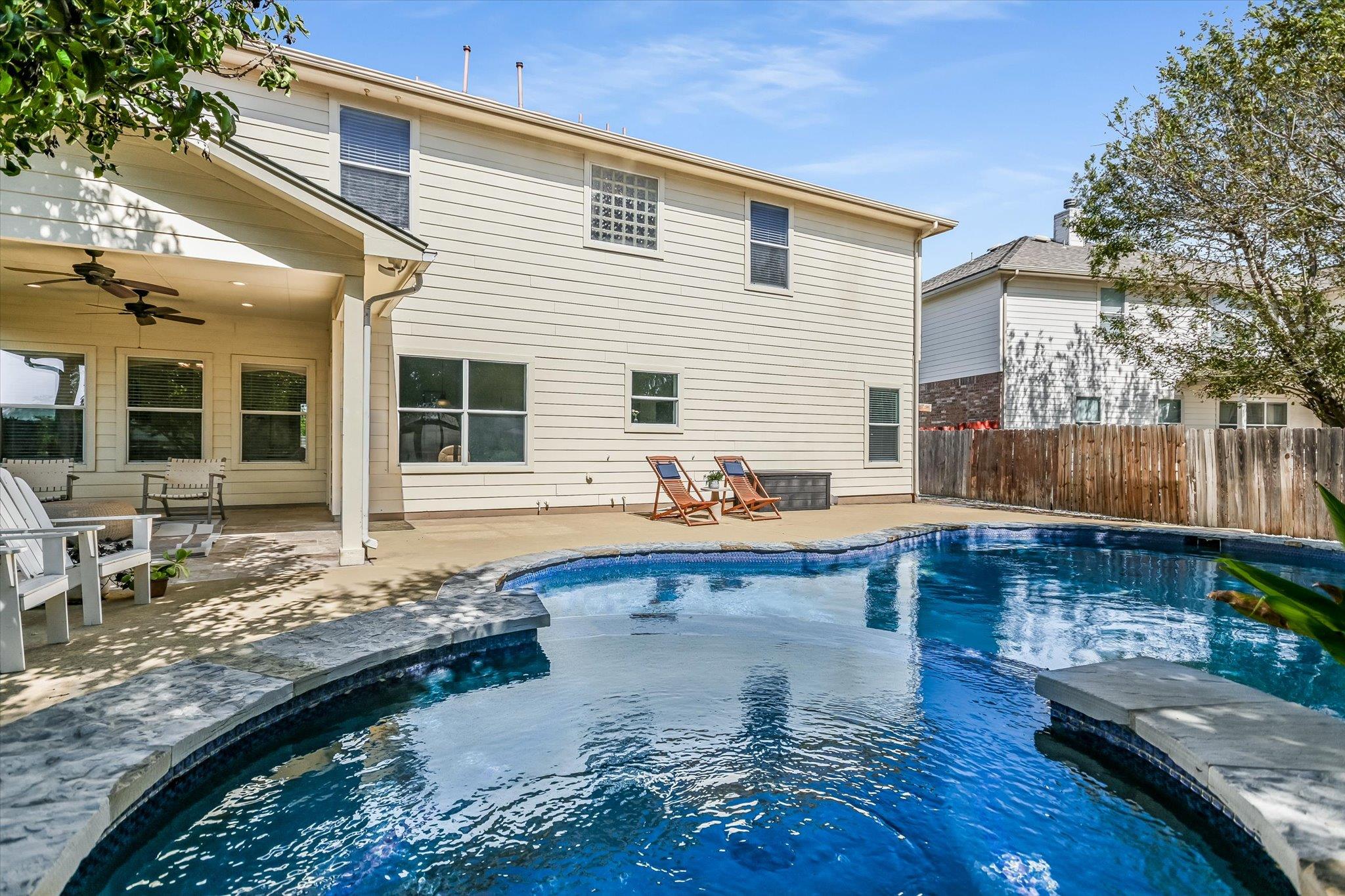 905 Balmoral Castle Ct, Pflugerville, TX 78660