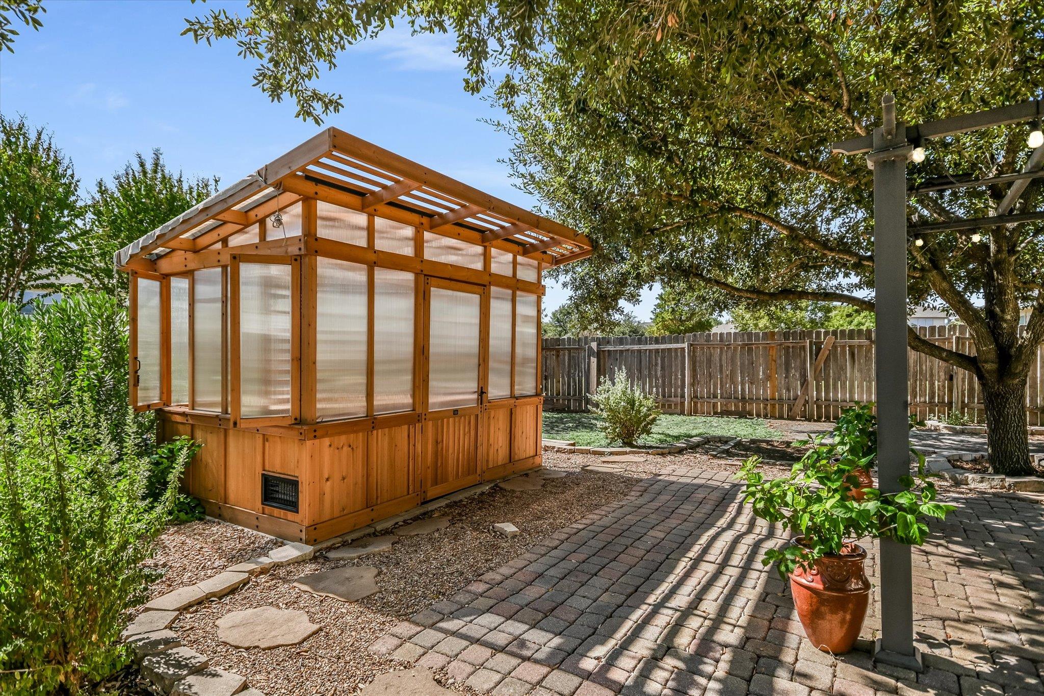 905 Balmoral Castle Ct, Pflugerville, TX 78660